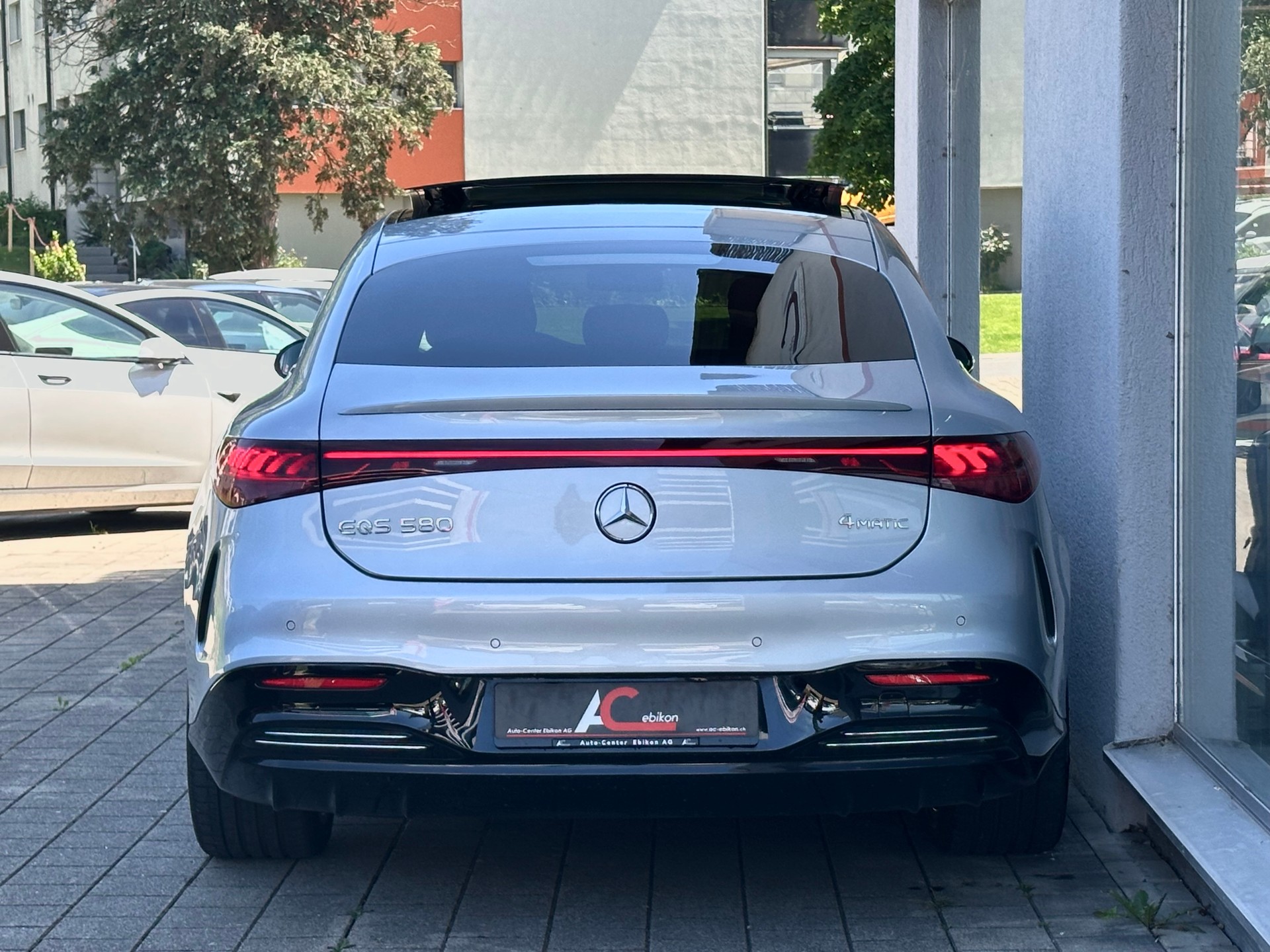 MERCEDES-BENZ EQS 580 4Matic Edition 1 Premium-Paket-showroom-element-3