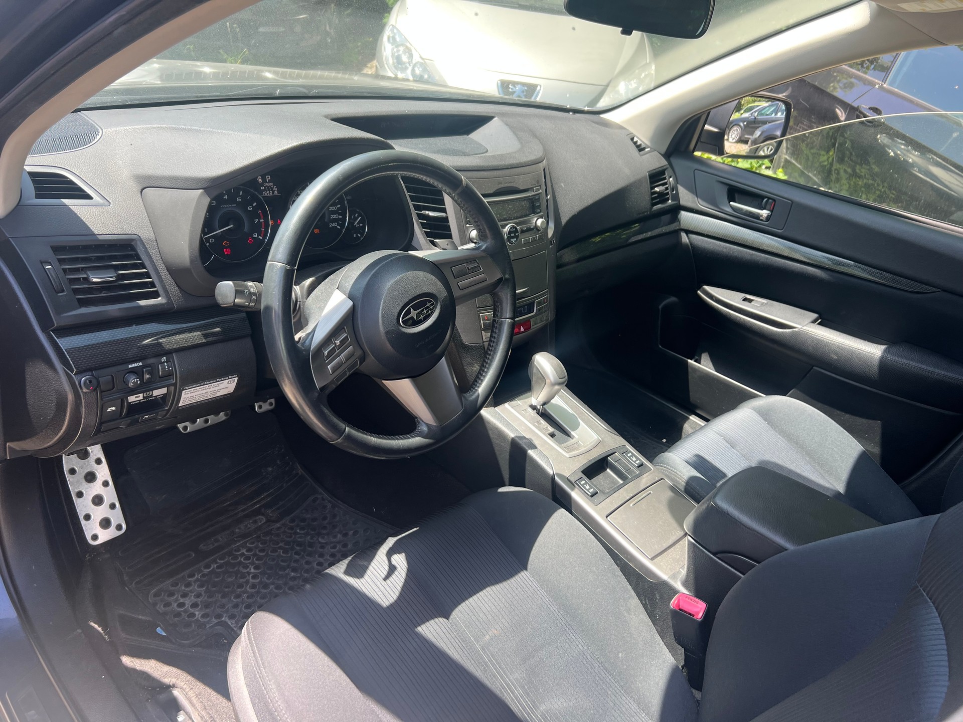 SUBARU Legacy 2.5i Swiss S AWD Lineartronic-image-8