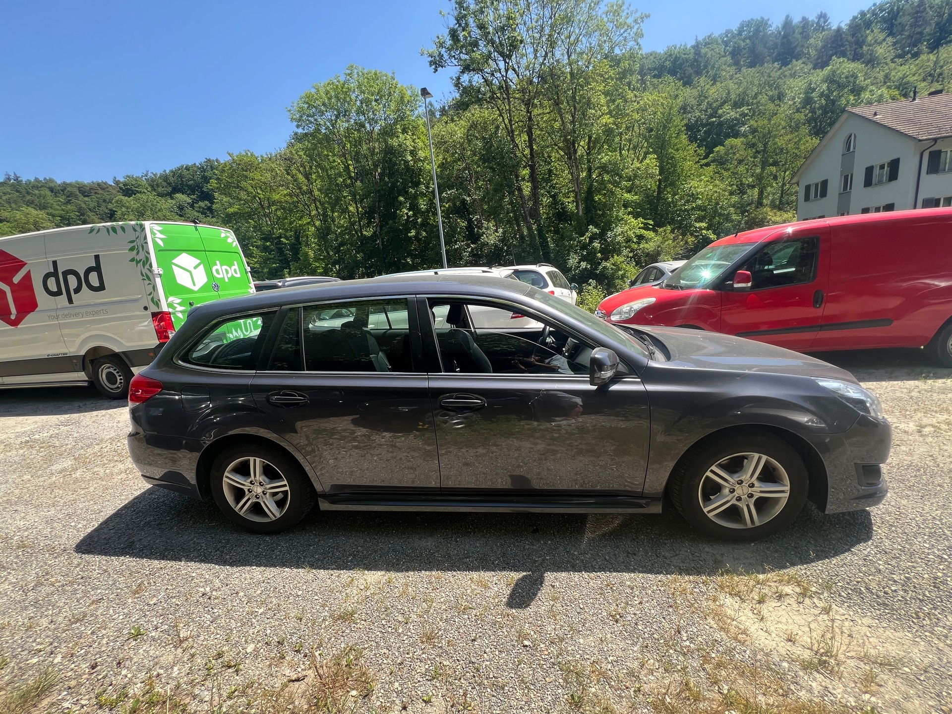 SUBARU Legacy 2.5i Swiss S AWD Lineartronic-image-3