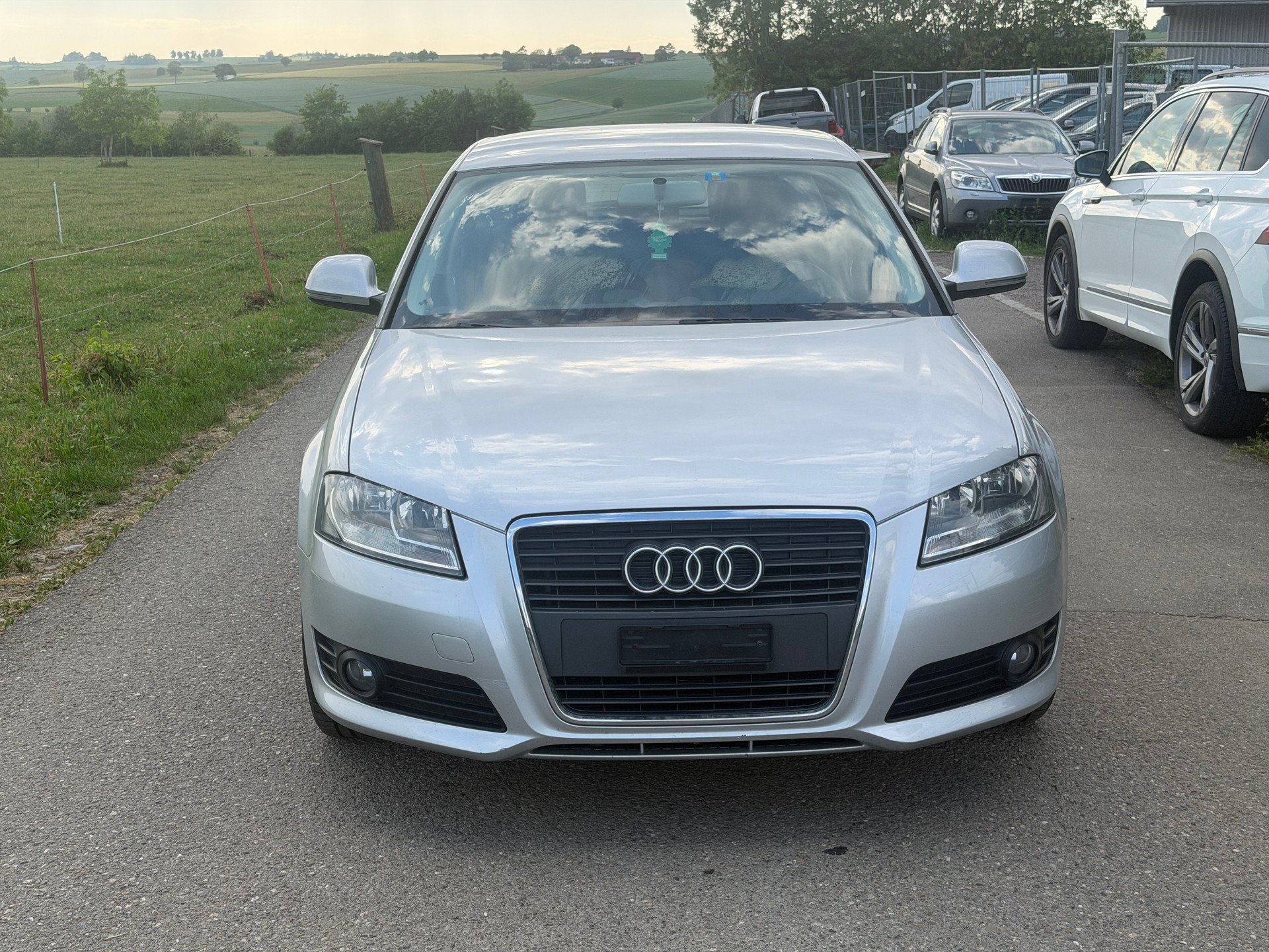 AUDI A3 Sportback 1.8 TFSI Ambiente S-tronic-image-1