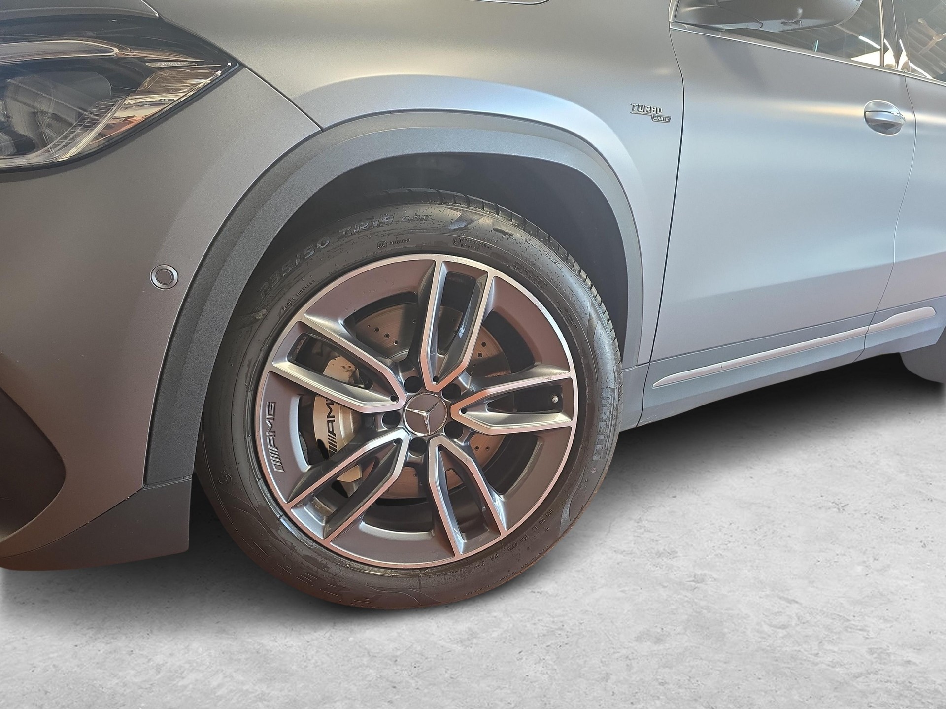 MERCEDES-BENZ GLA 35 AMG 4MATIC-image-11
