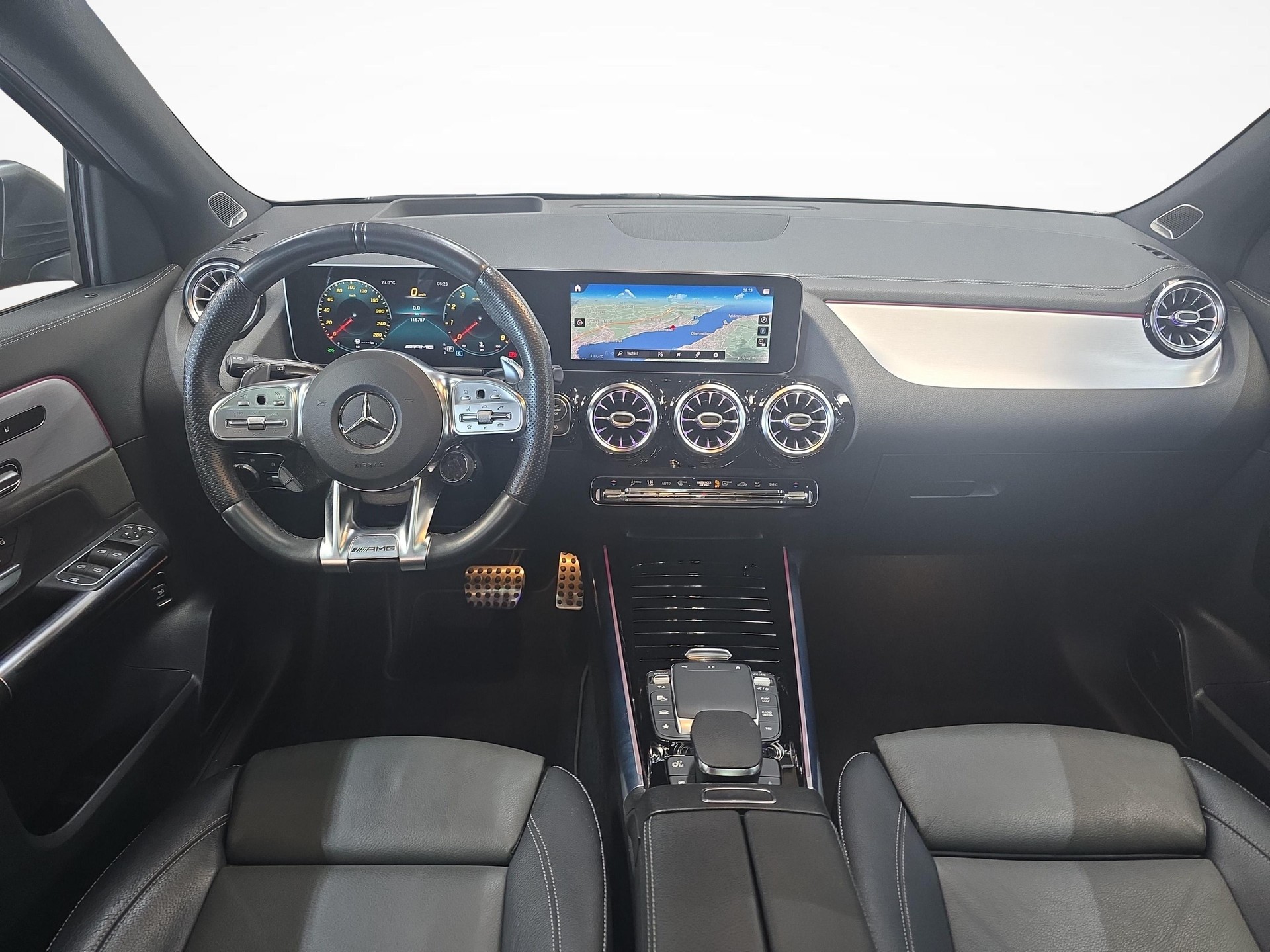 MERCEDES-BENZ GLA 35 AMG 4MATIC-image-4