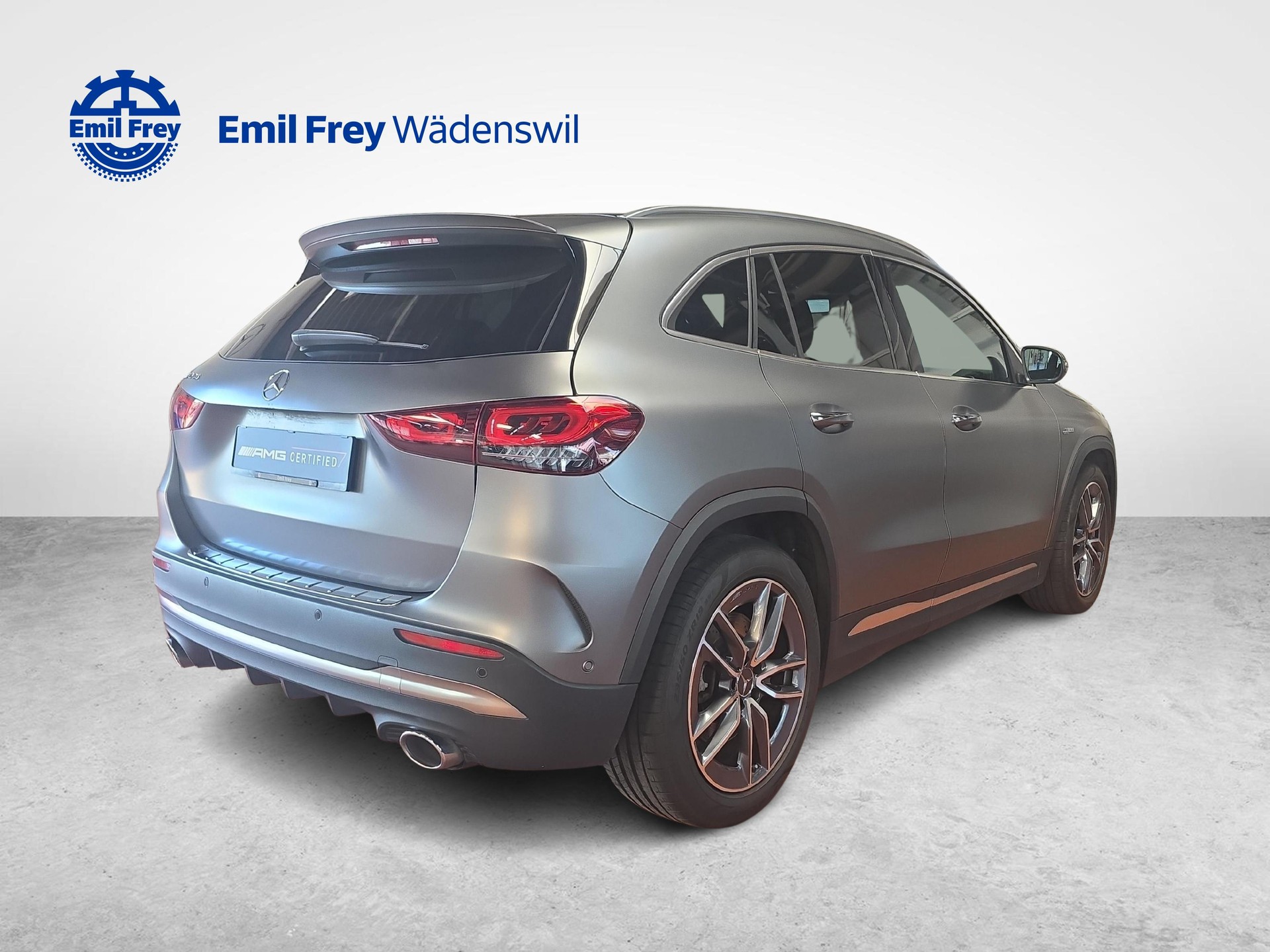 MERCEDES-BENZ GLA 35 AMG 4MATIC-showroom-element-3