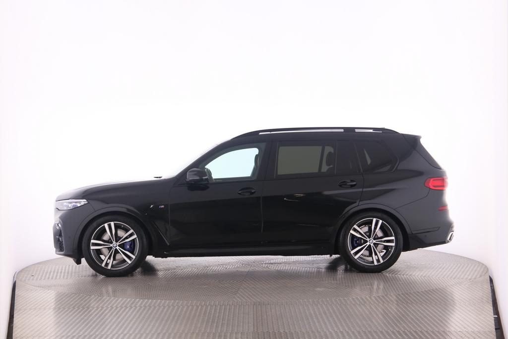 BMW X7 40d xDrive-showroom-element-3