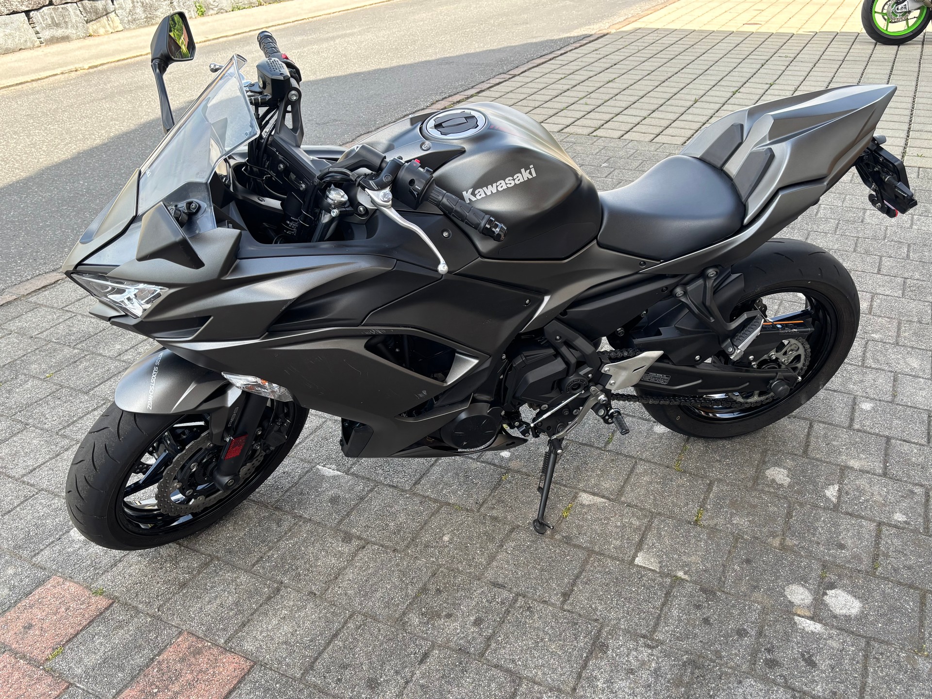 KAWASAKI NINJA 650-image-4