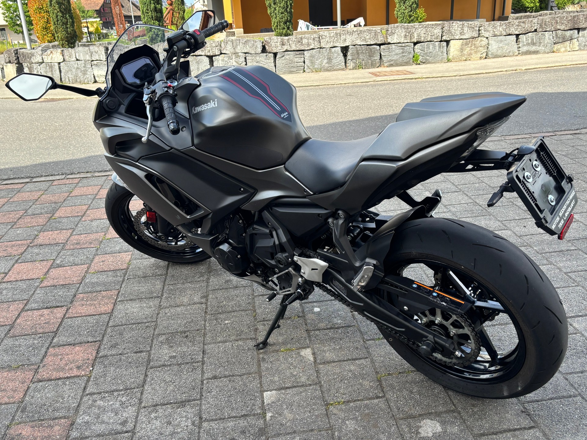 KAWASAKI NINJA 650-image-3