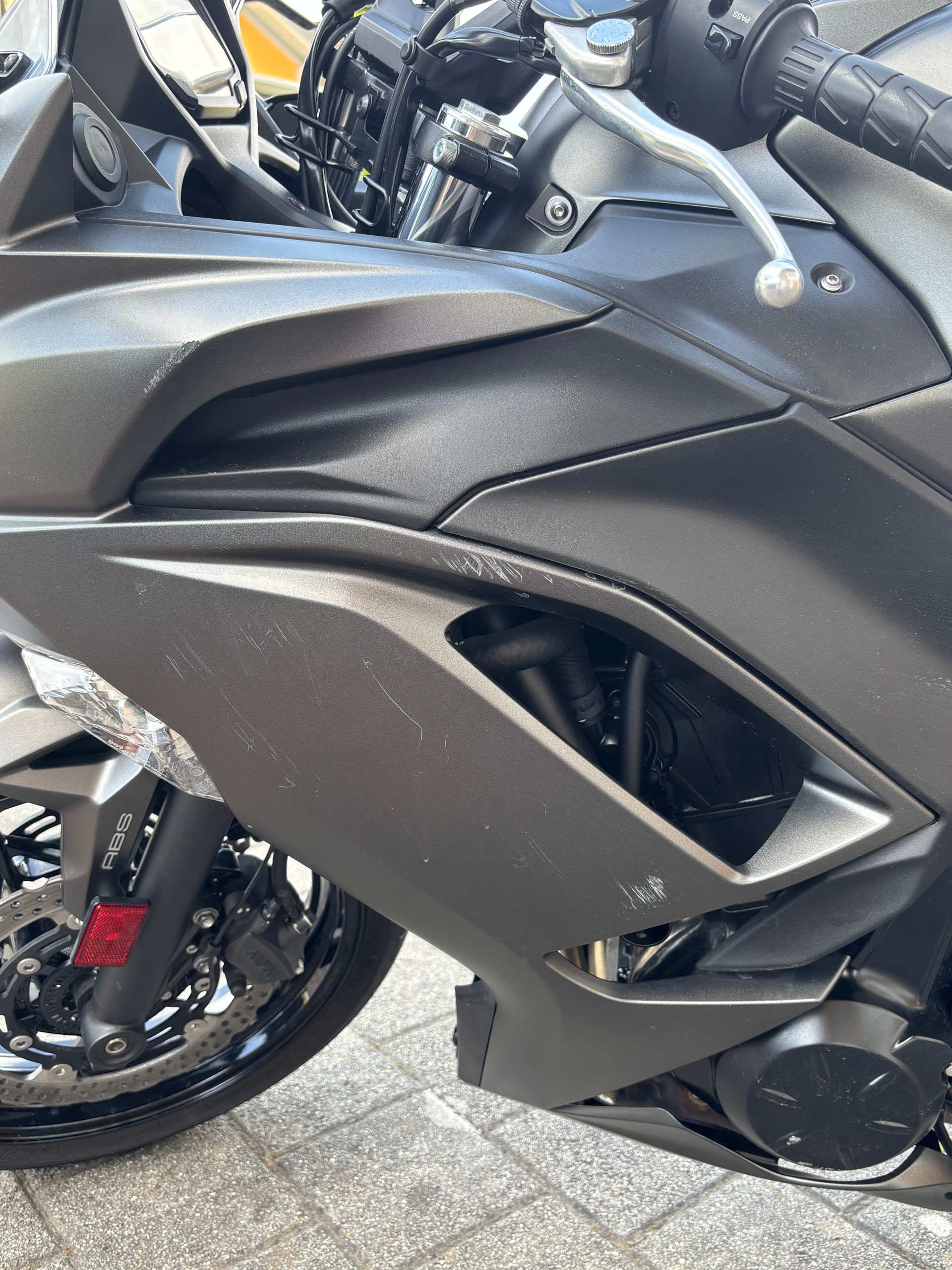 KAWASAKI NINJA 650-image-6