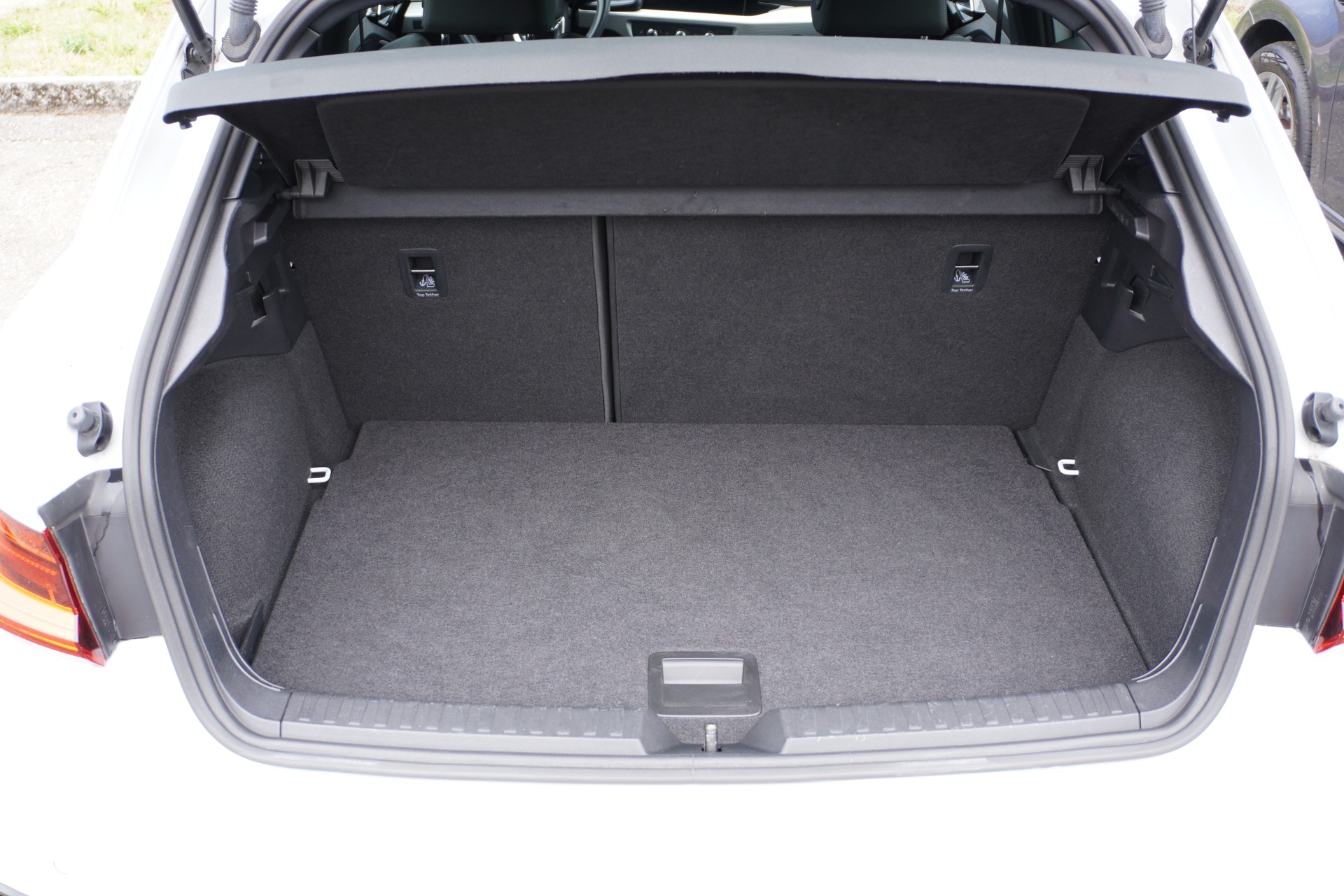 AUDI A1 Sportback 35 TFSI S Line S-tronic-image-9