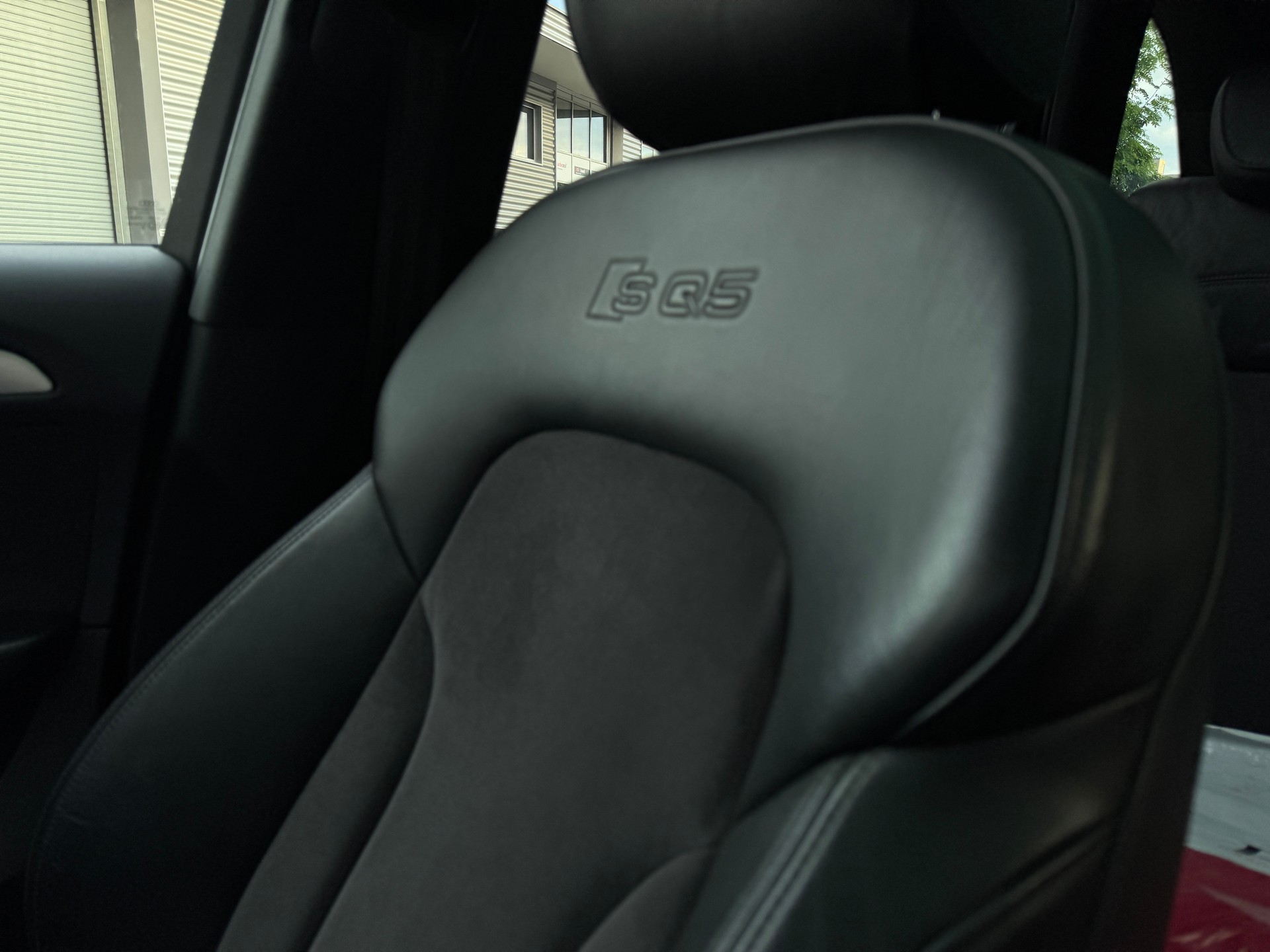 AUDI SQ5 3.0 TDI quattro tiptronic-showroom-element-2
