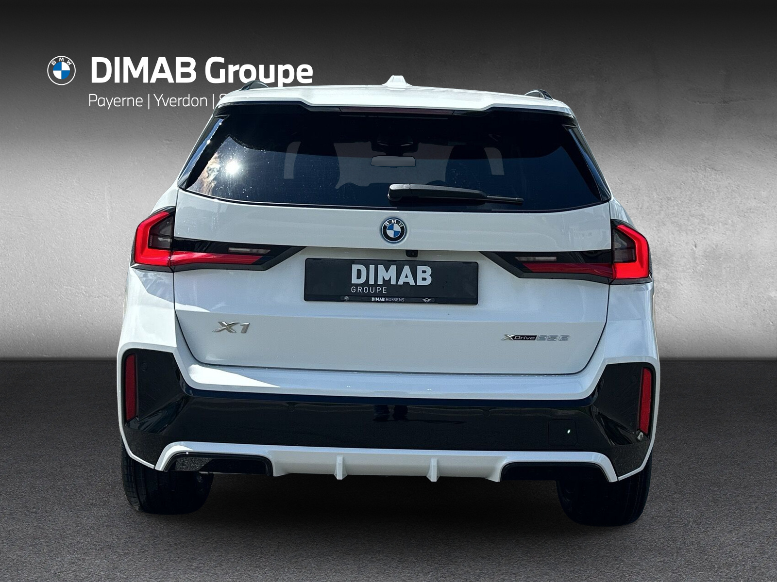 BMW X1 xDrive 25e M Sport-showroom-element-3
