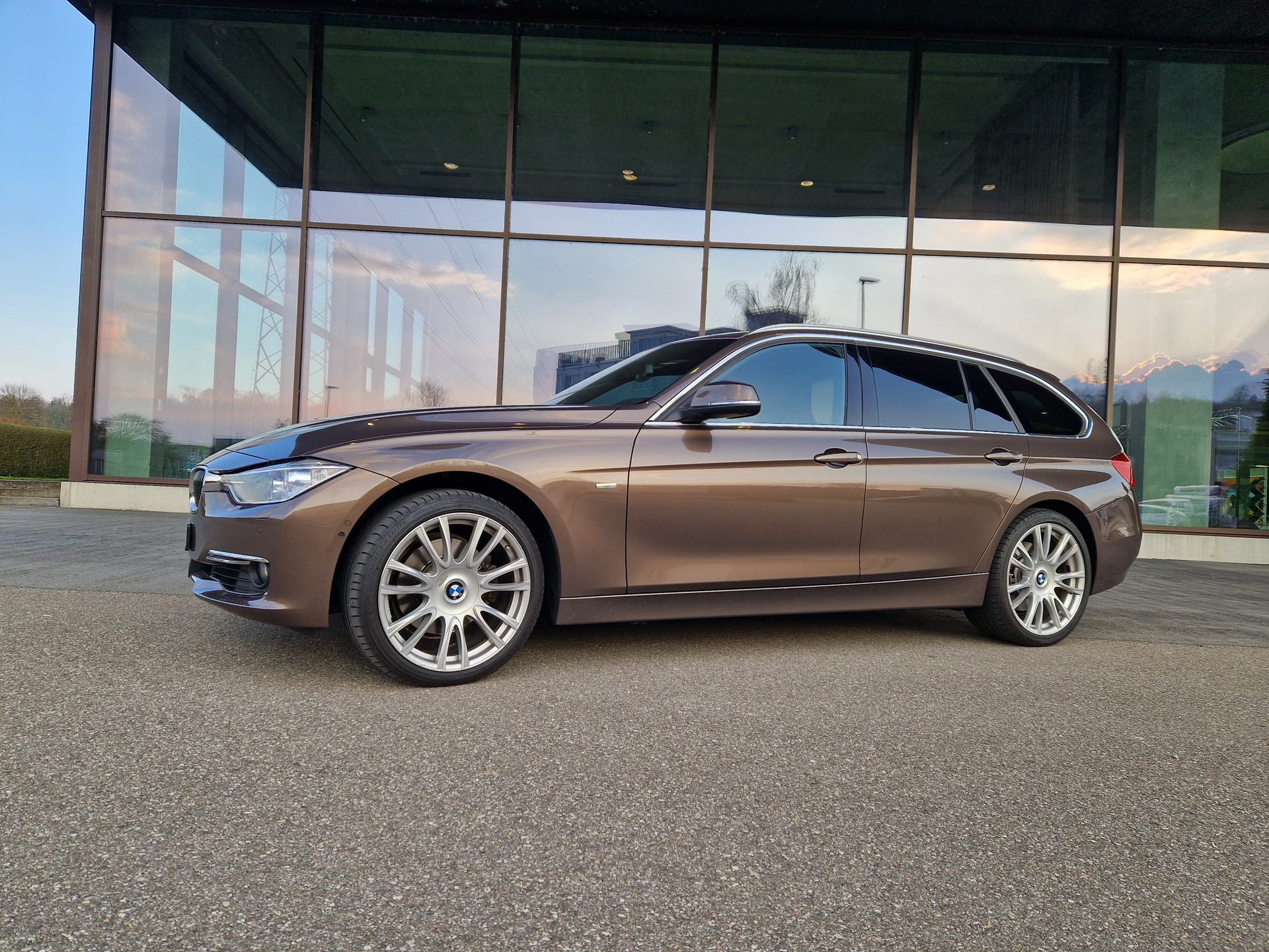 BMW 330d xDrive
