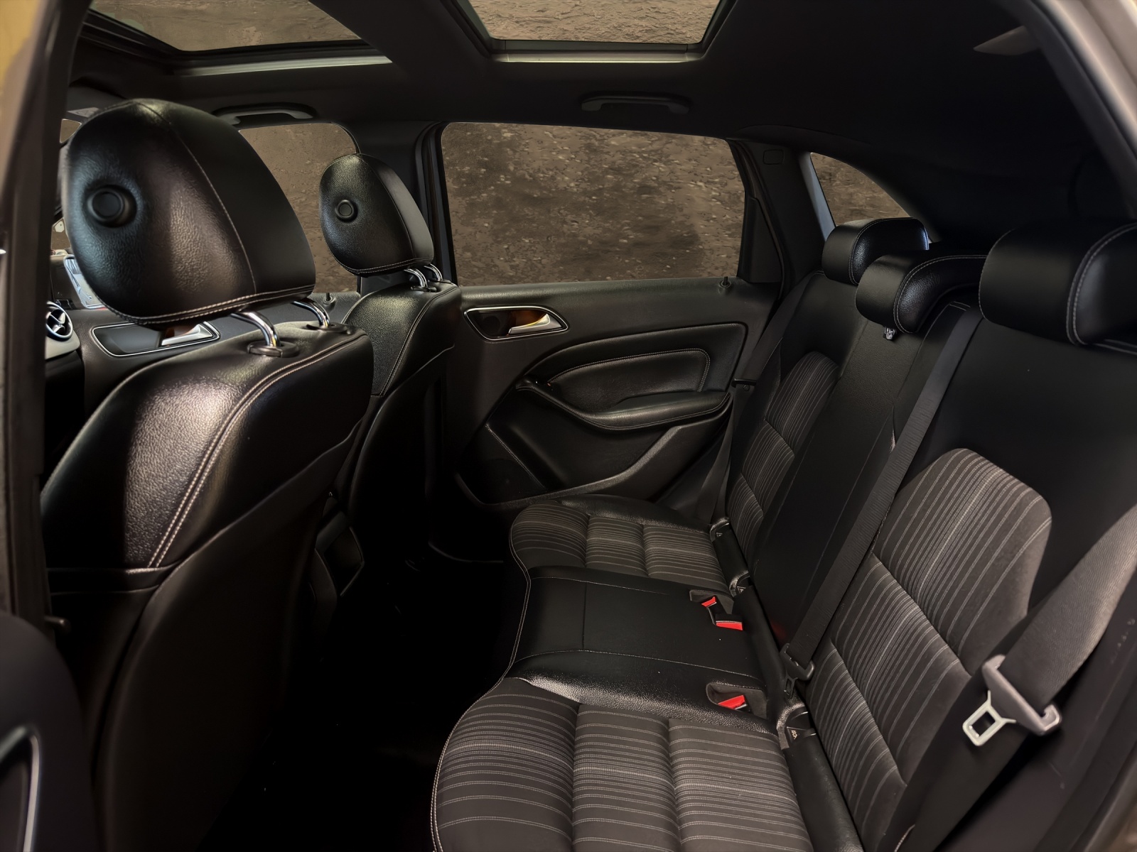 MERCEDES-BENZ B 200 7G-DCT-image-9