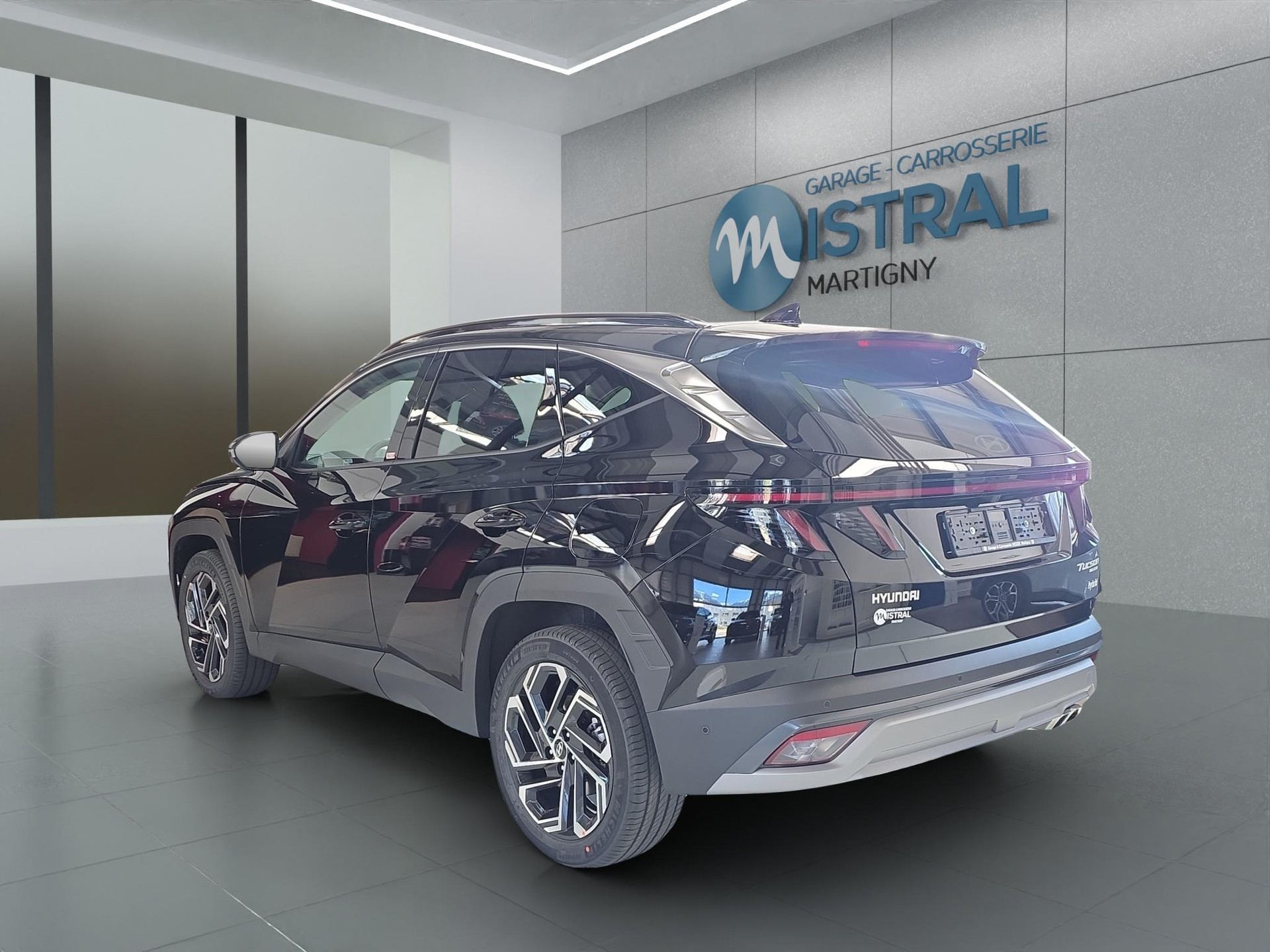 HYUNDAI Tucson 1.6 T-GDi HEV Vertex Swiss Edition 4WD-showroom-element-2