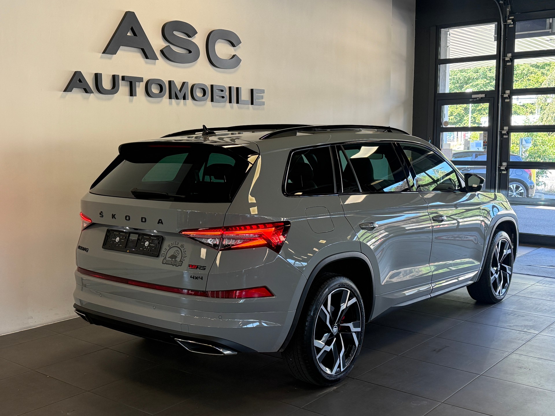 SKODA Kodiaq 2.0 TSI 4x4 RS *Anhängerkupplung*-showroom-element-2