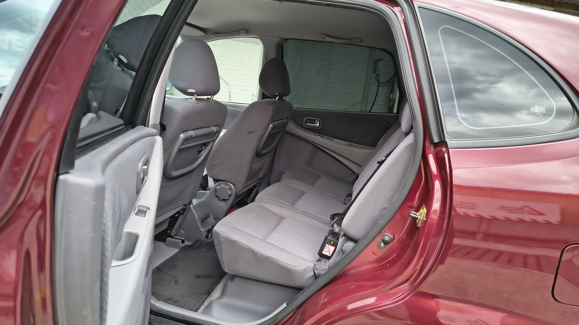 NISSAN Almera Tino 1.8-image-7