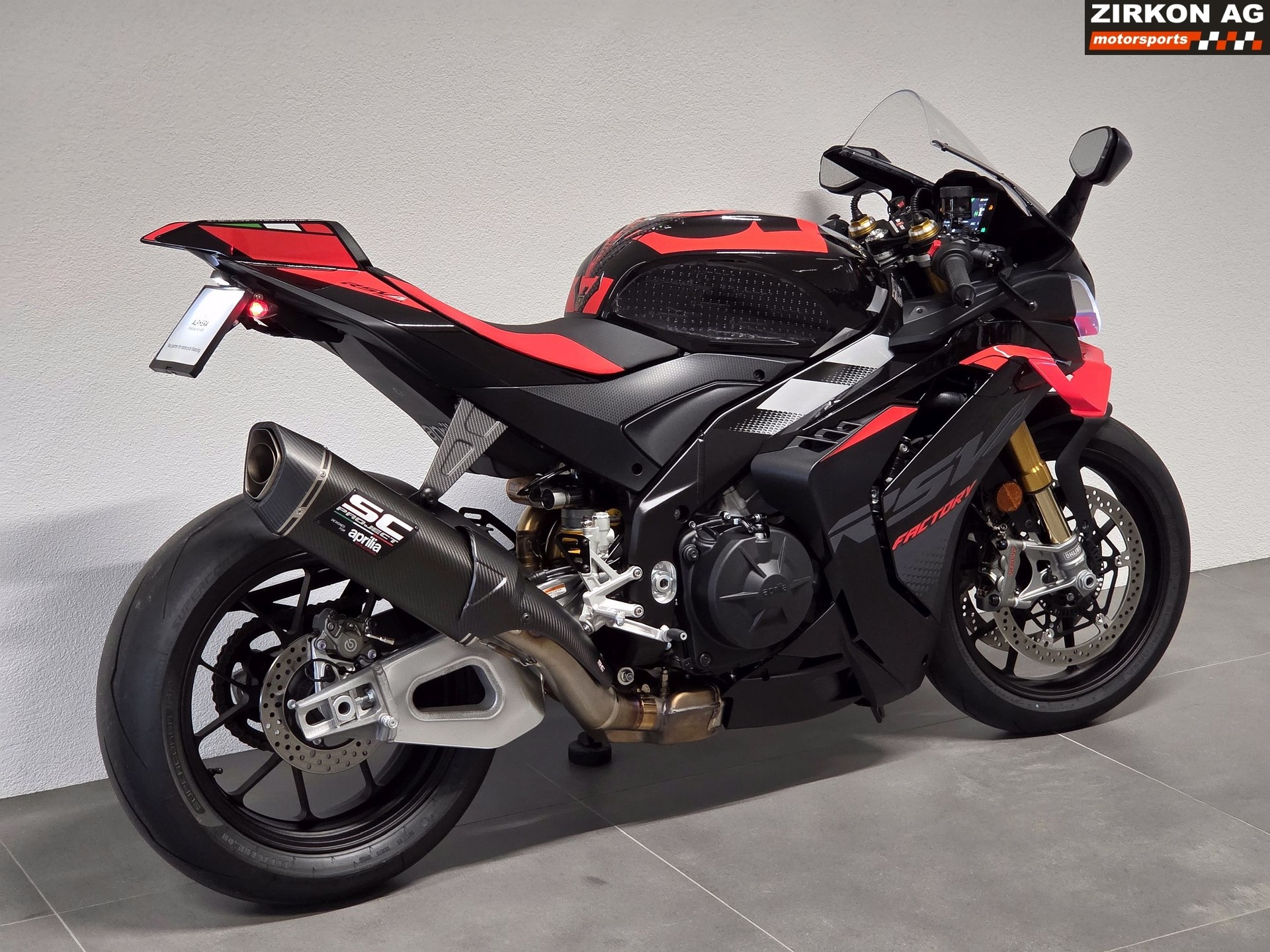 APRILIA RSV4 1100 E5+ Factory SC Project-image-5