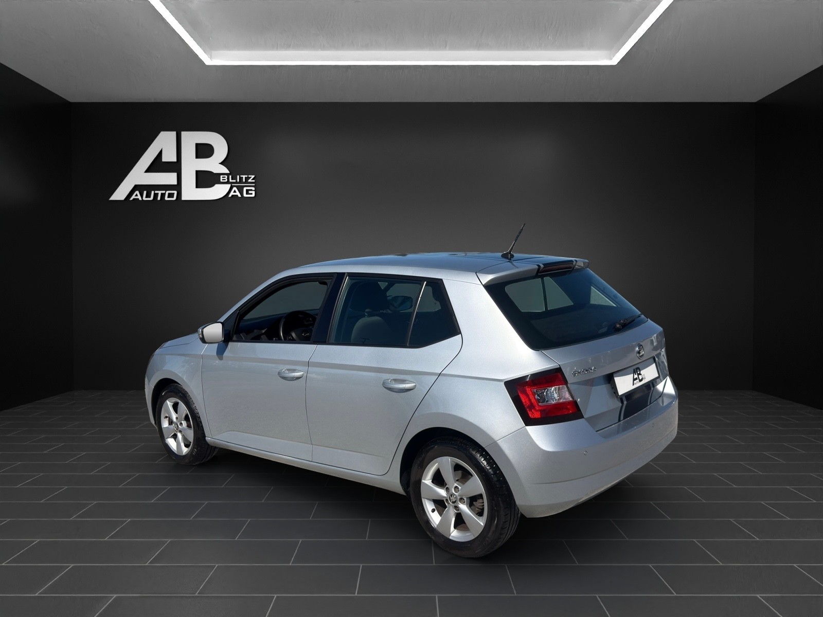 SKODA Fabia 1.2 TSI Ambition mit 110 PS-showroom-element-2