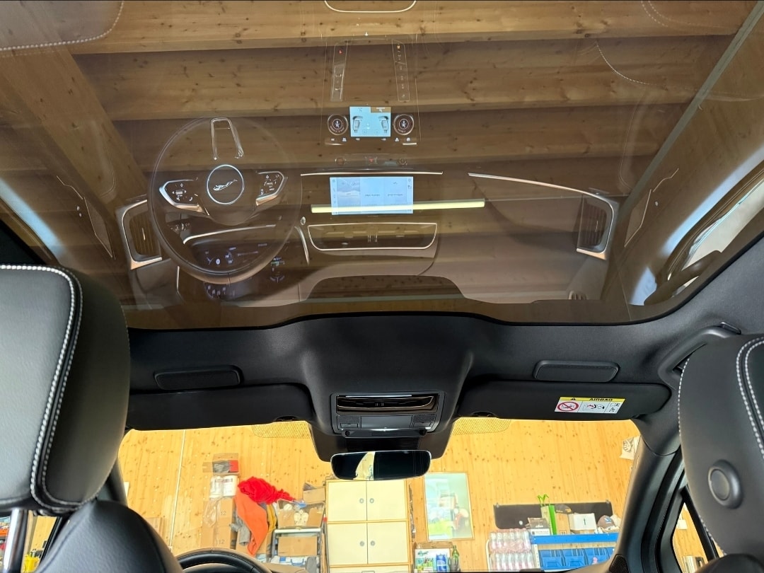 JAGUAR I-Pace EV400 SE AWD-image-14