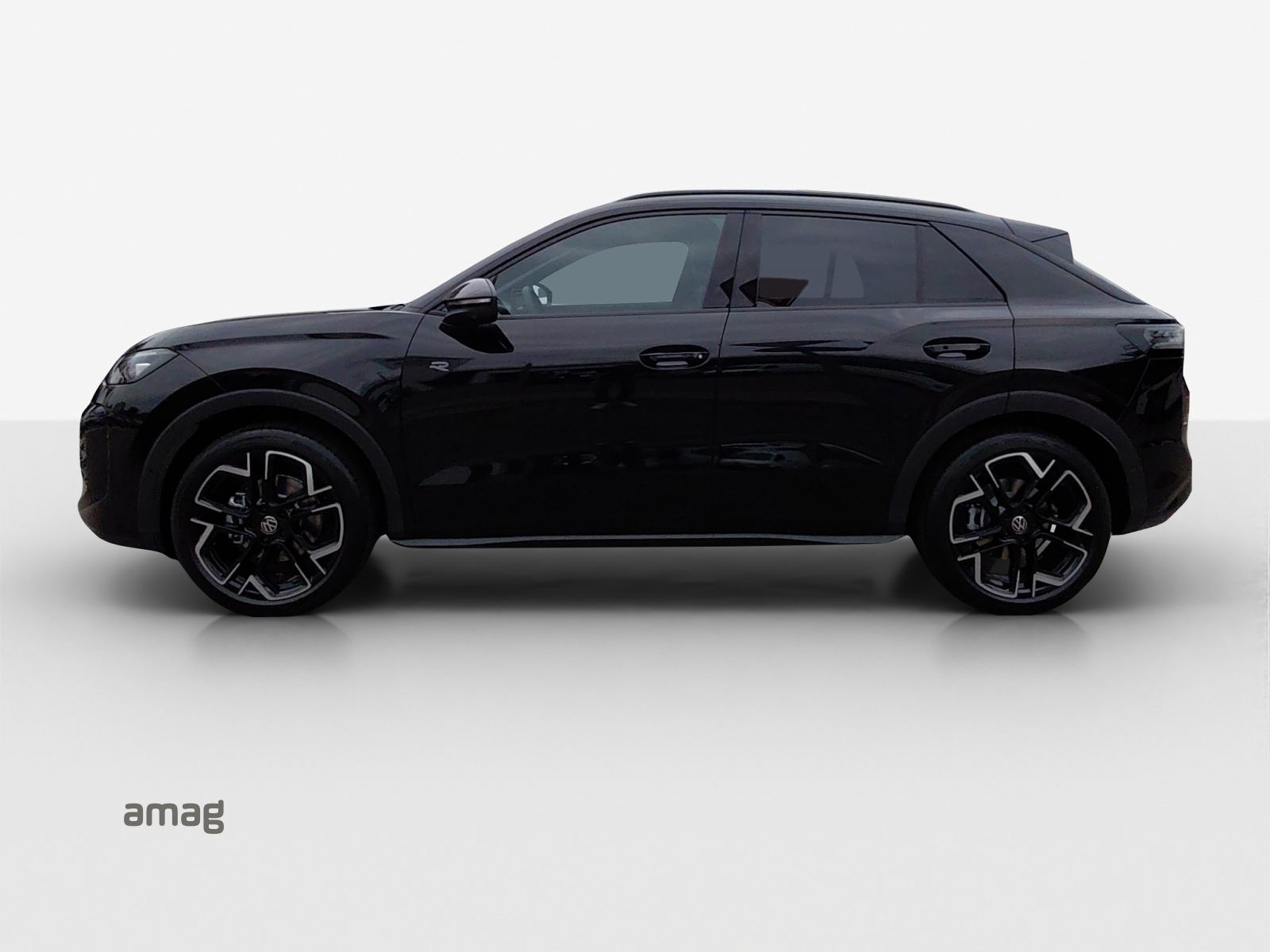 VW T-Roc 1.5 eTSI mHEV R-Line DSG-showroom-element-1