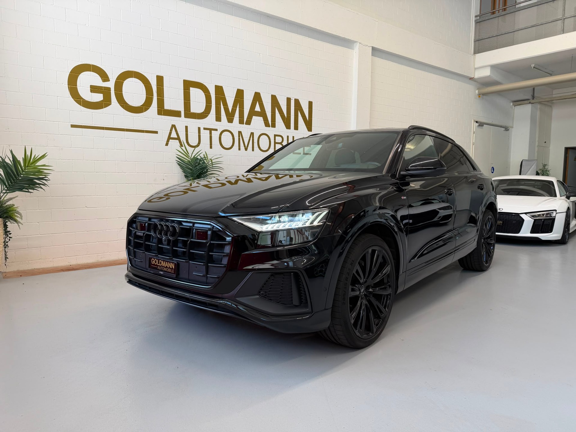 AUDI Q8 45 TDI Black Edition quattro tiptronic
