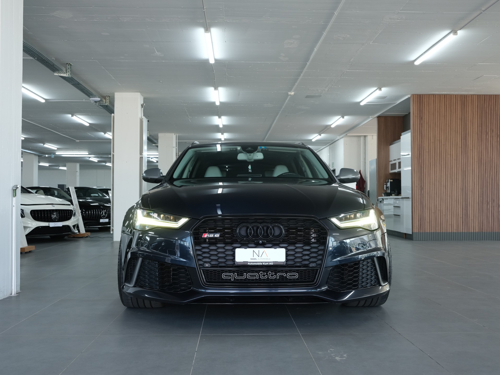 AUDI RS6 Avant 4.0 TFSI V8 performance quattro *Performance Abgassanlage* *Panorama* *Bose*-image-9