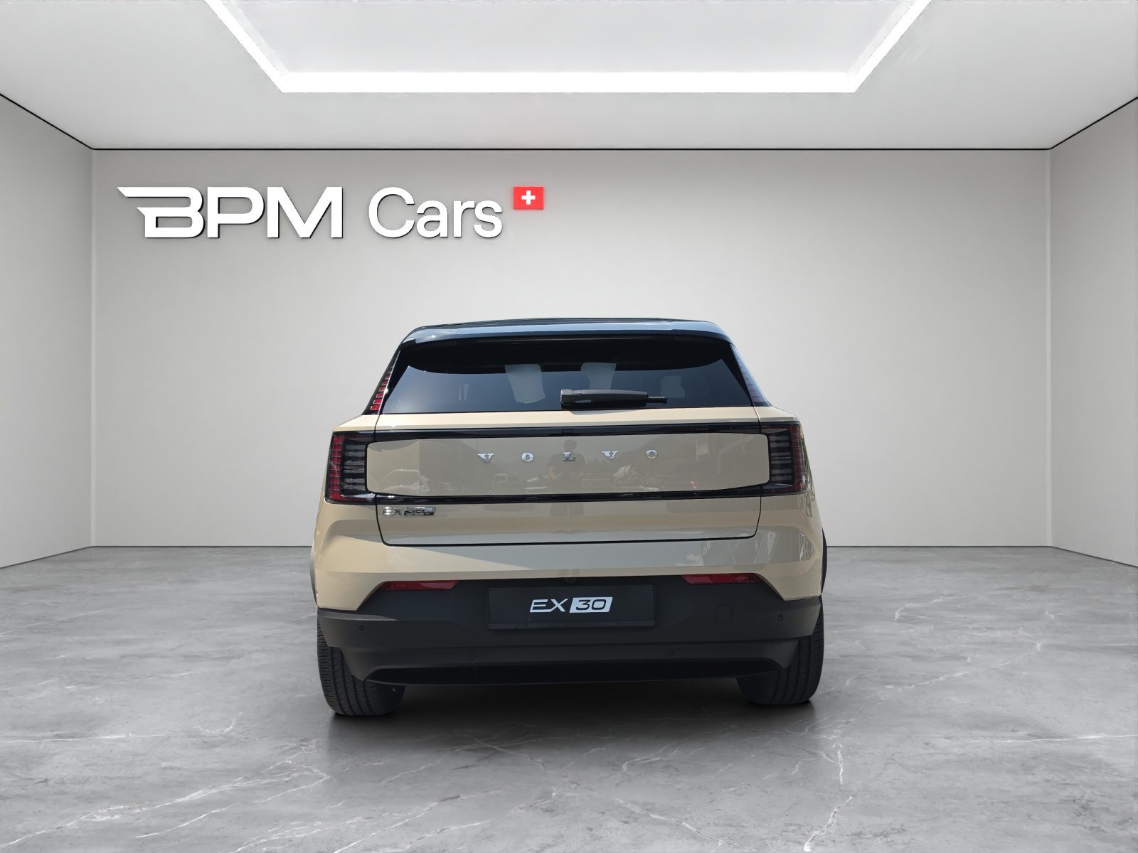 VOLVO EX30 P8 69 kWh AWD Ultra-showroom-element-3