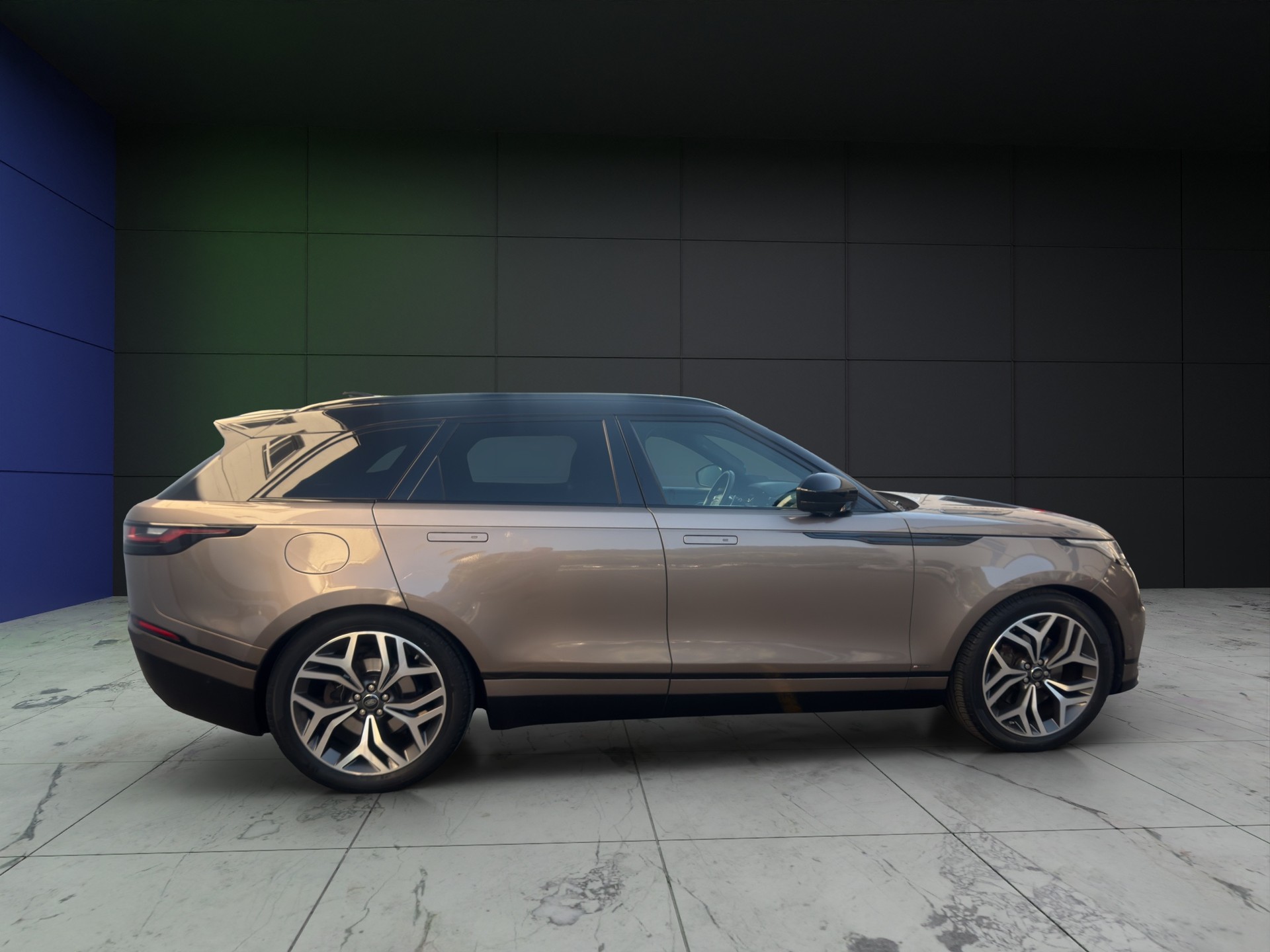 LAND ROVER Range Rover Velar R-Dynamic D 300 S Automatic-image-4