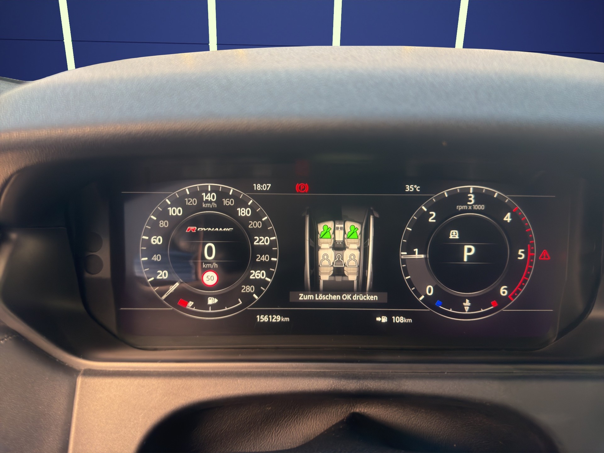 LAND ROVER Range Rover Velar R-Dynamic D 300 S Automatic-image-10