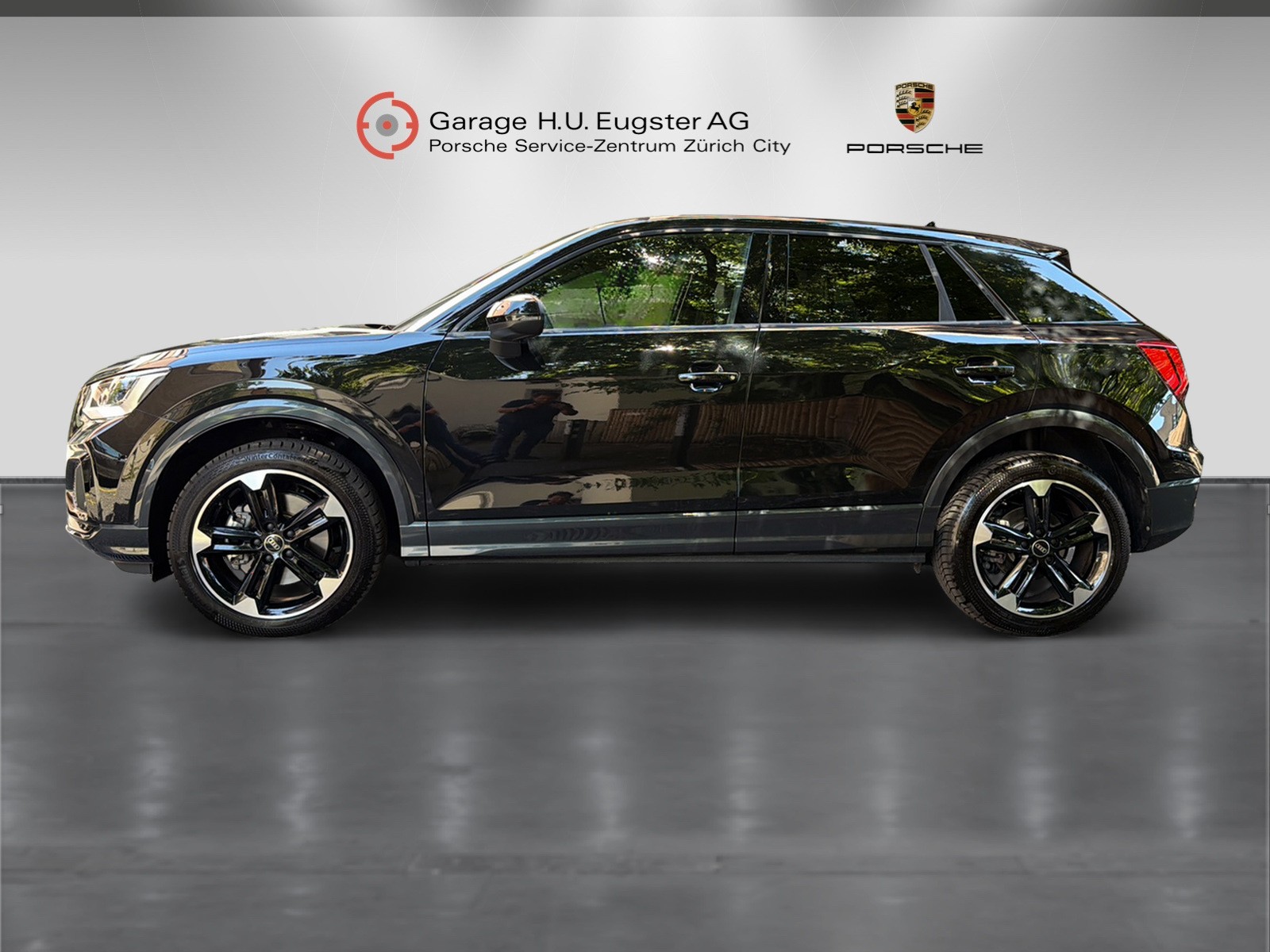 AUDI Q2 40 TFSI advanced Attraction quattro S-tronic-showroom-element-1