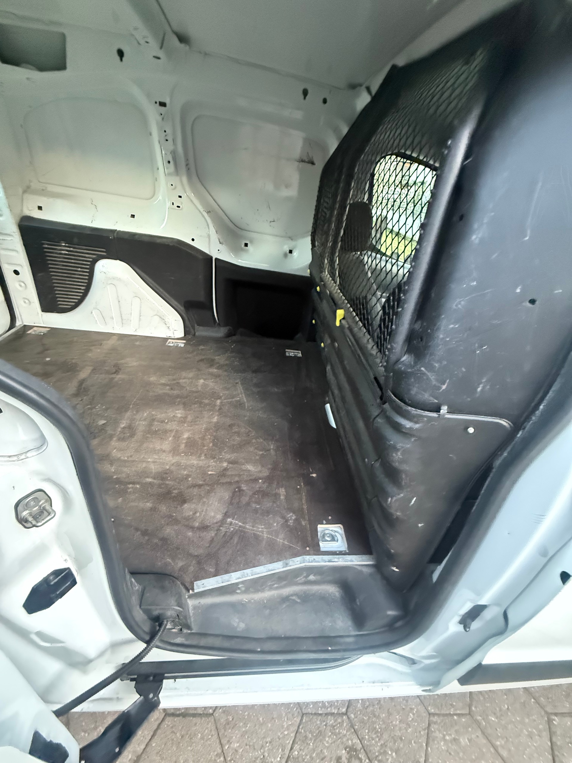 PEUGEOT 1.6i VTi-image-4
