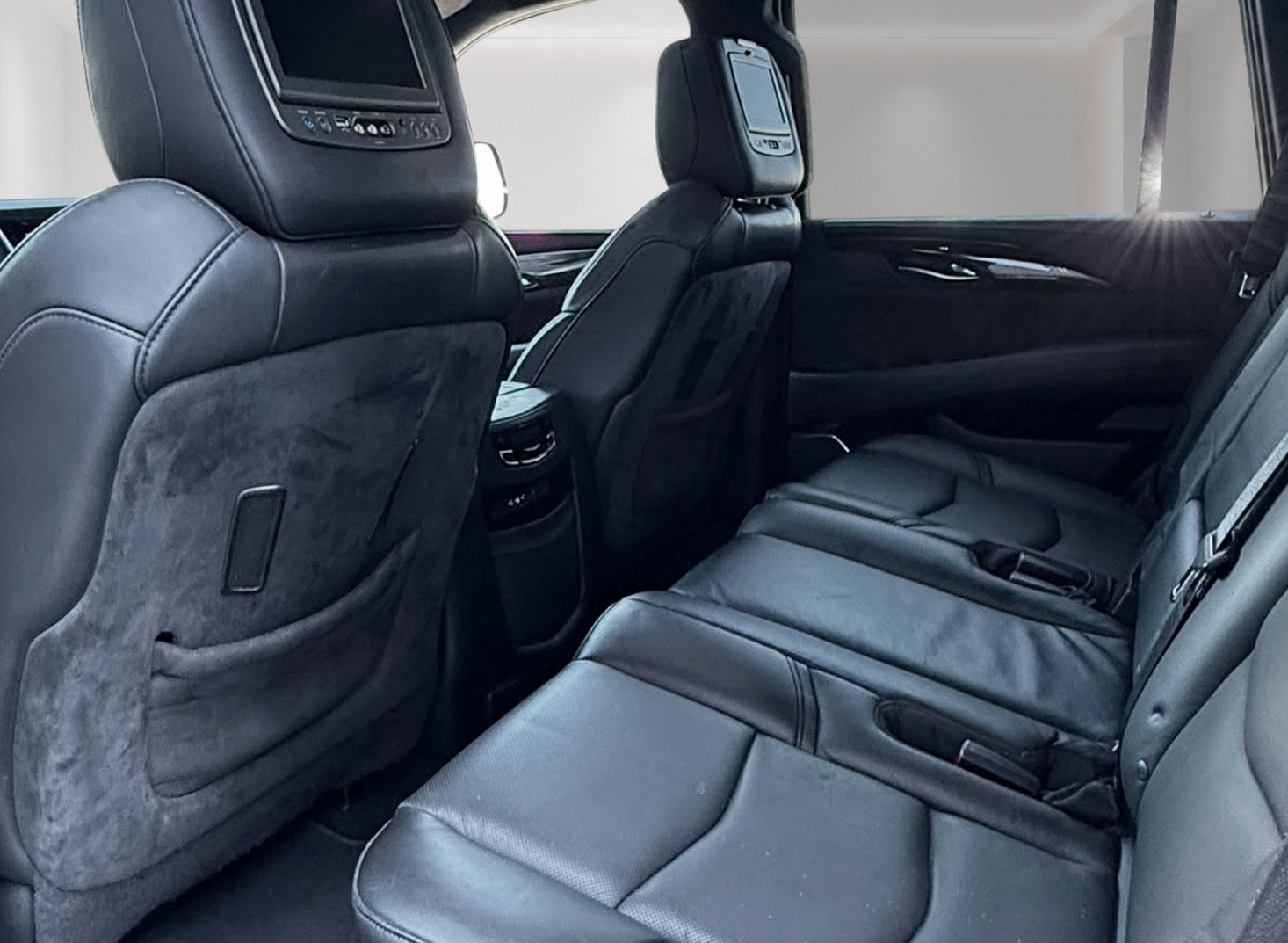 CADILLAC Escalade 6.2 Platinum Automatic inkl. Garantie! 8 Plätze-image-10