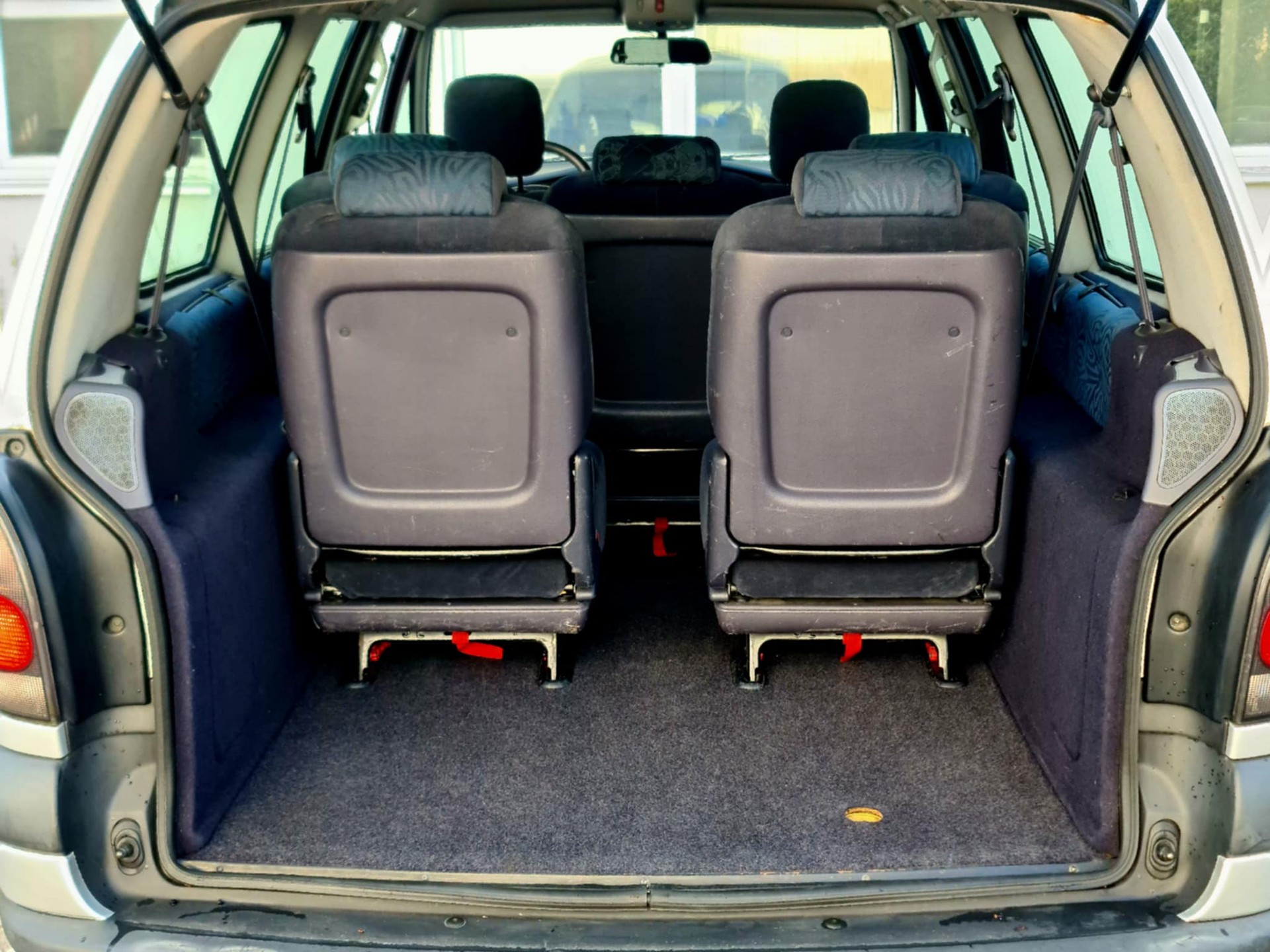 RENAULT Grand Espace 2.0 Alizé-image-8