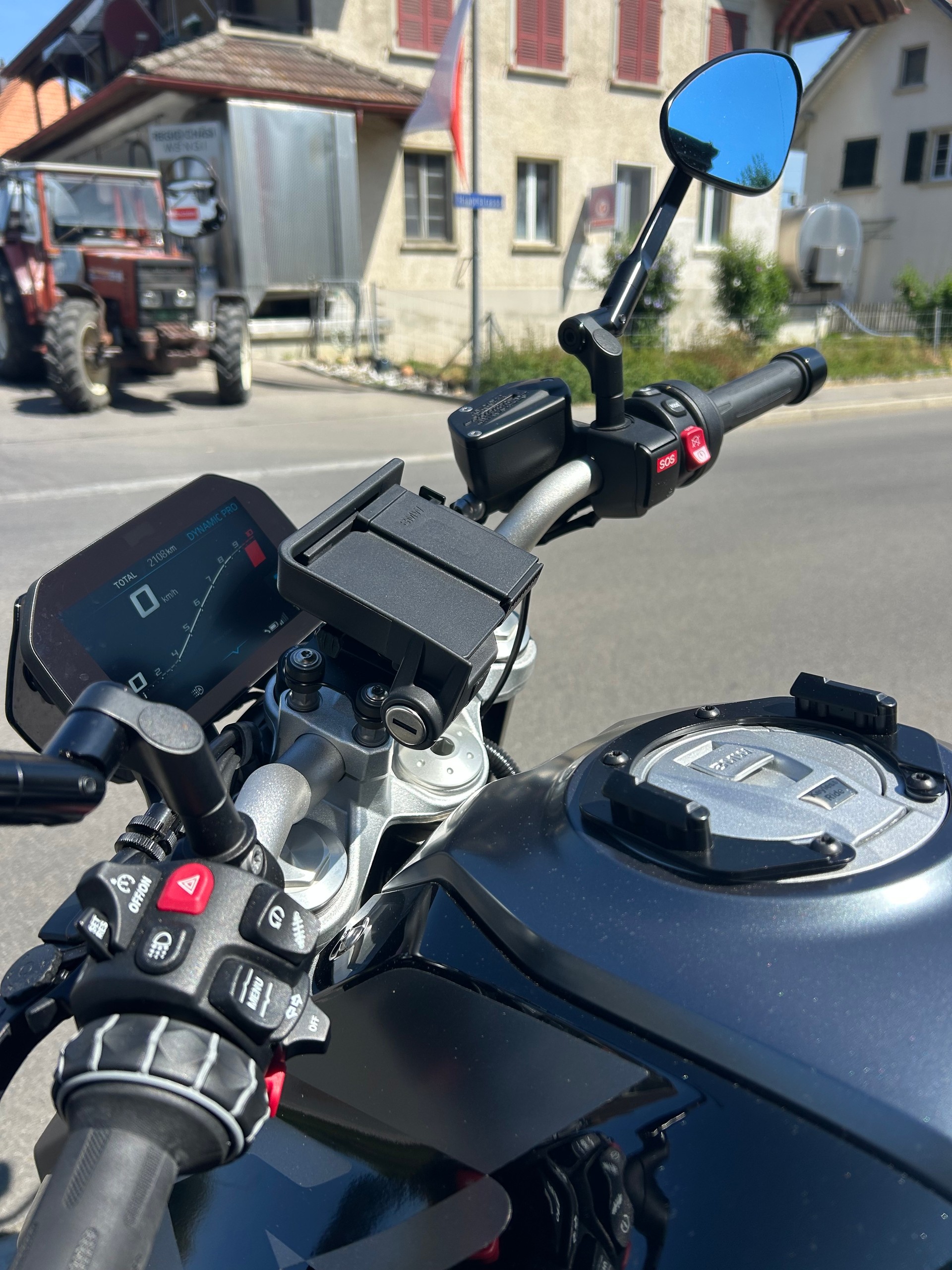 BMW F 900 R ABS-image-6