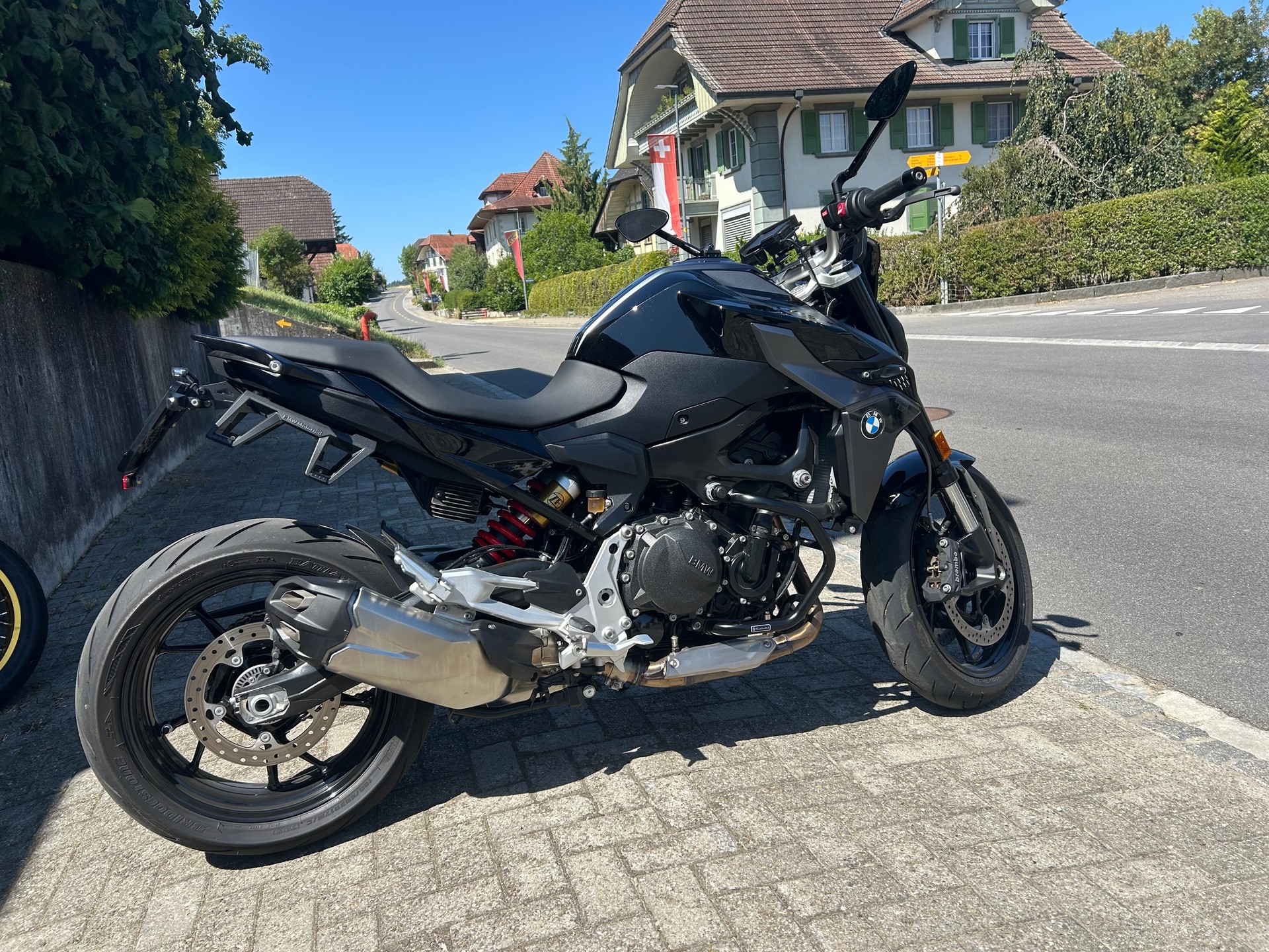 BMW F 900 R ABS-image-1