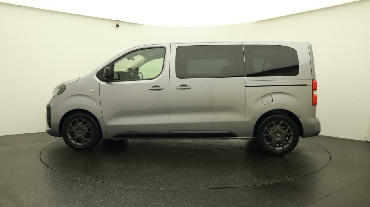 OPEL Zafira 2.2 CDTI L Edition A-showroom-element-1