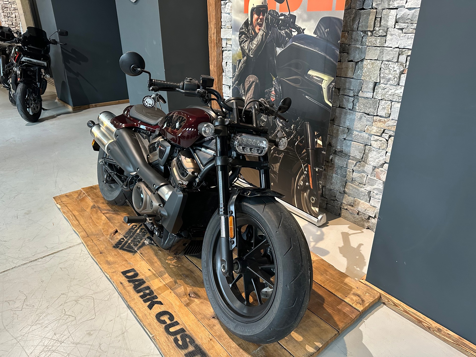 HARLEY-DAVIDSON RH 1250 Sportster S-image-1