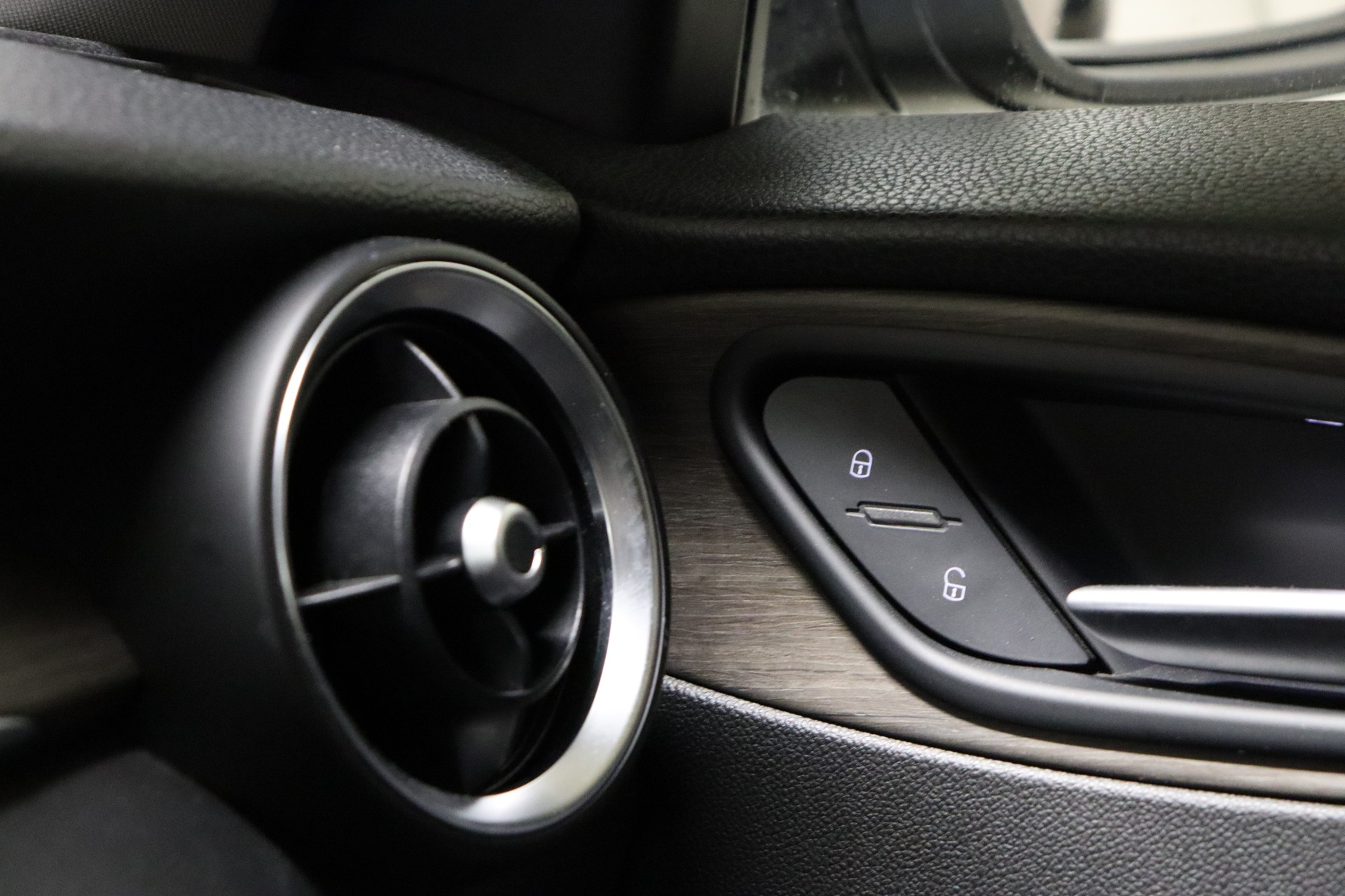 ALFA ROMEO Stelvio 2.0 First Edition Q4 Automatic-image-28
