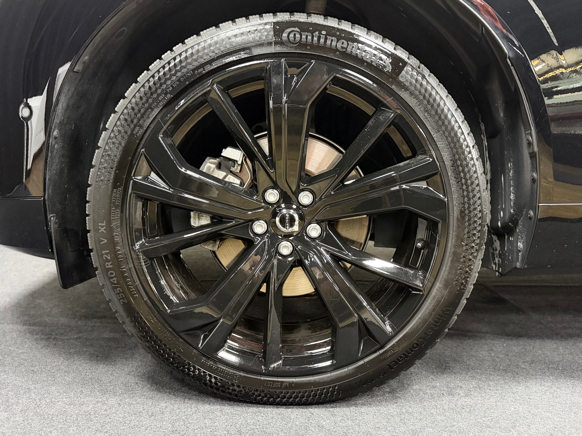 VOLVO XC60 B5 Benzin Mild Hybrid AWD Ultra Dark Geartronic-image-30