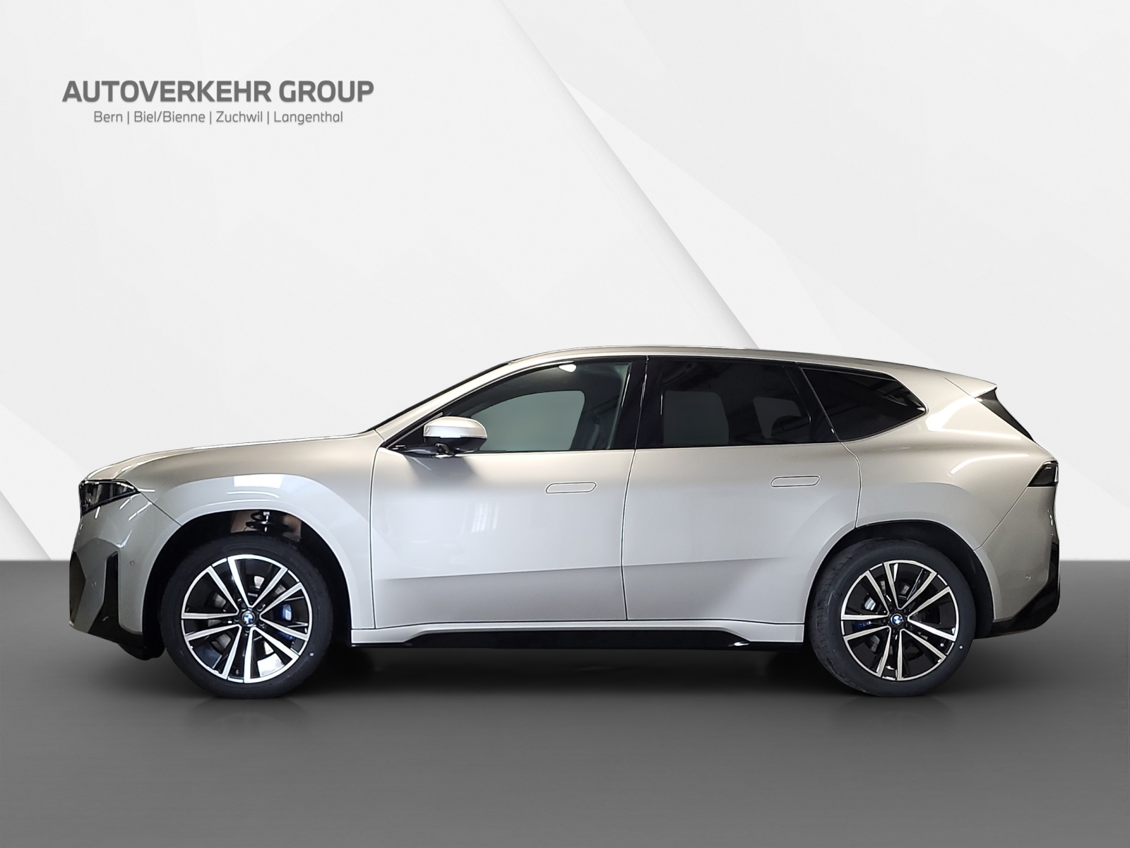 BMW iX3 40 M Sport-showroom-element-3