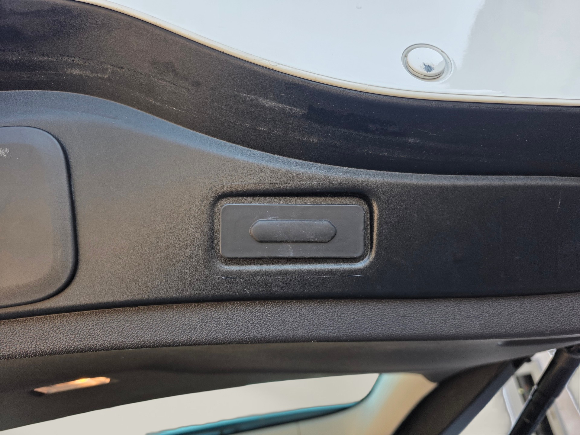 RENAULT Espace 1.6 dCi Swiss Edition EDC-image-18