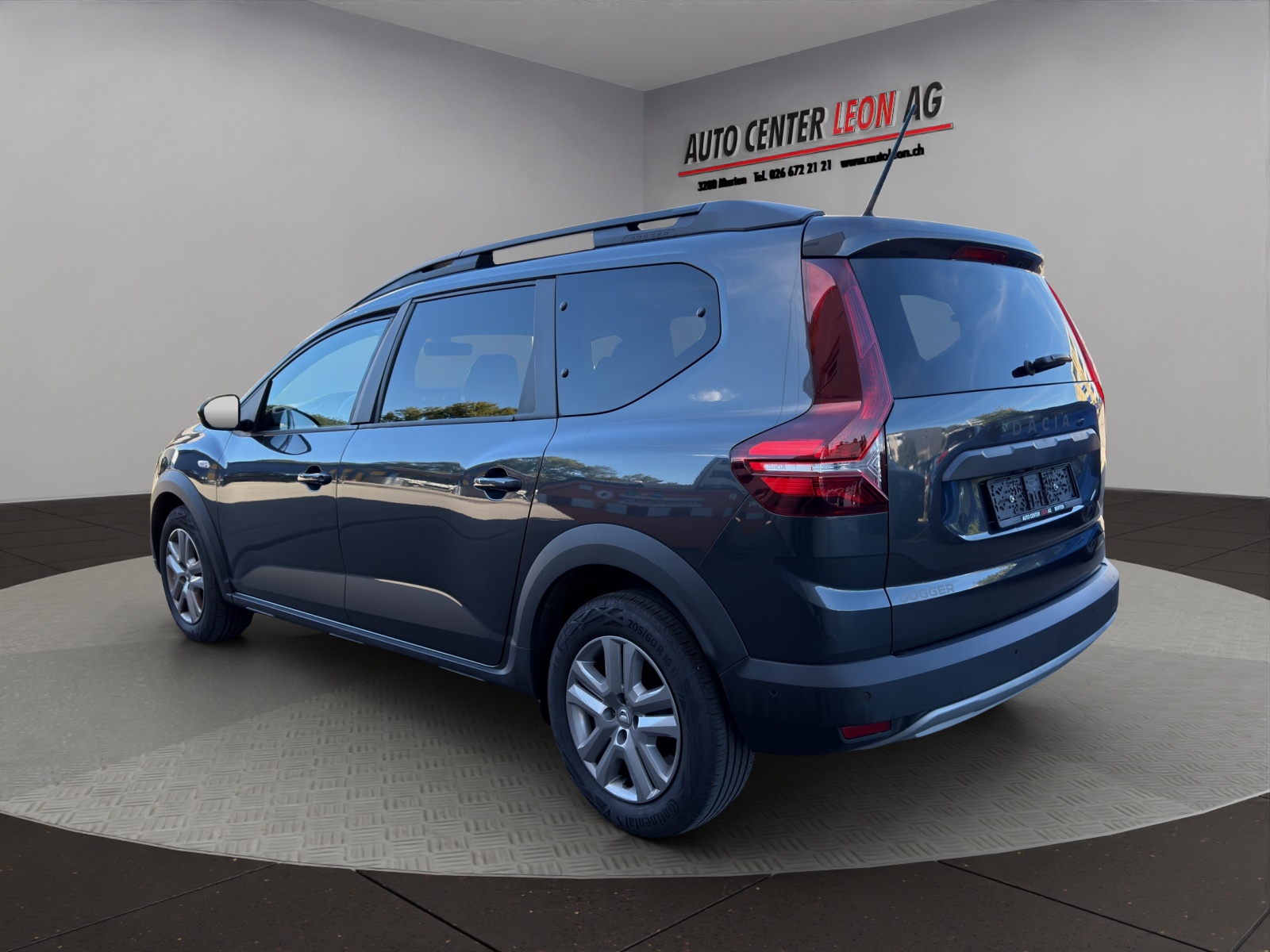 DACIA Jogger TCe 110 Comfort-showroom-element-3