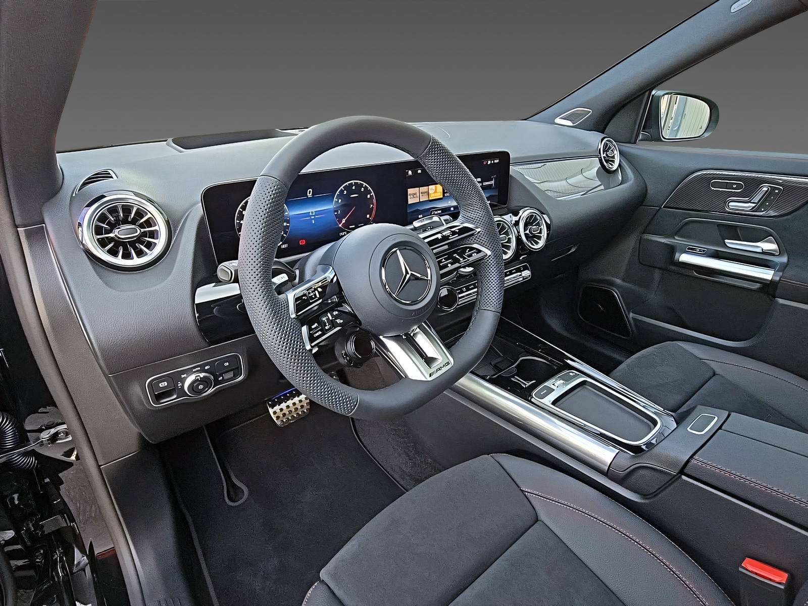 MERCEDES-BENZ GLA 35 4Matic-image-6