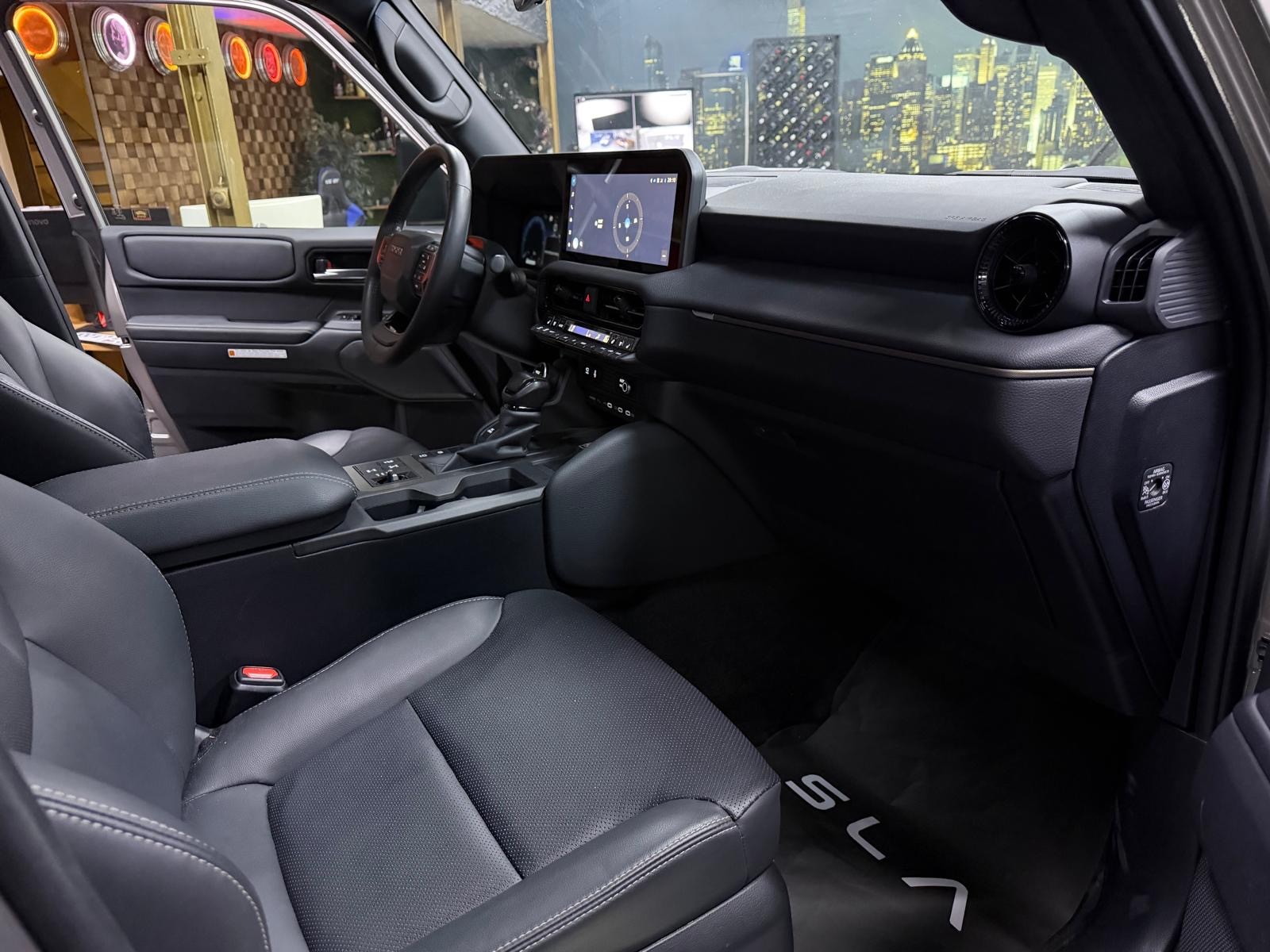 TOYOTA Land Cruiser 2.8TD Comfort-image-12