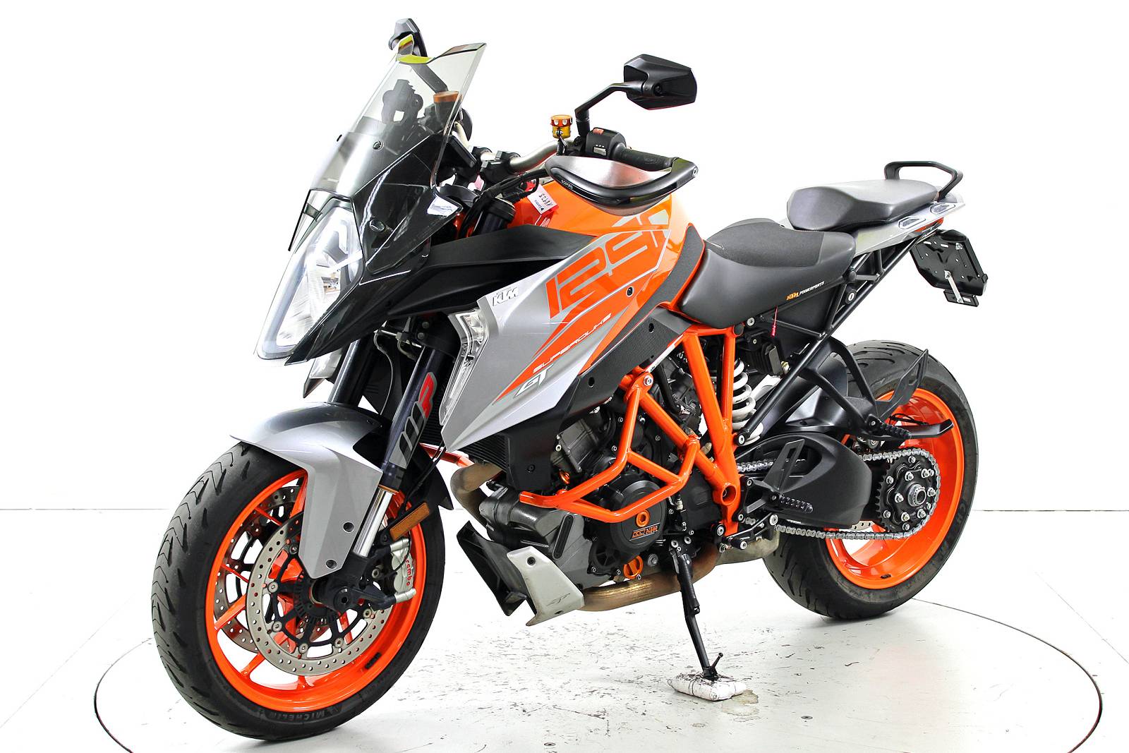 KTM 1290 Super Duke GT ABS-image-2