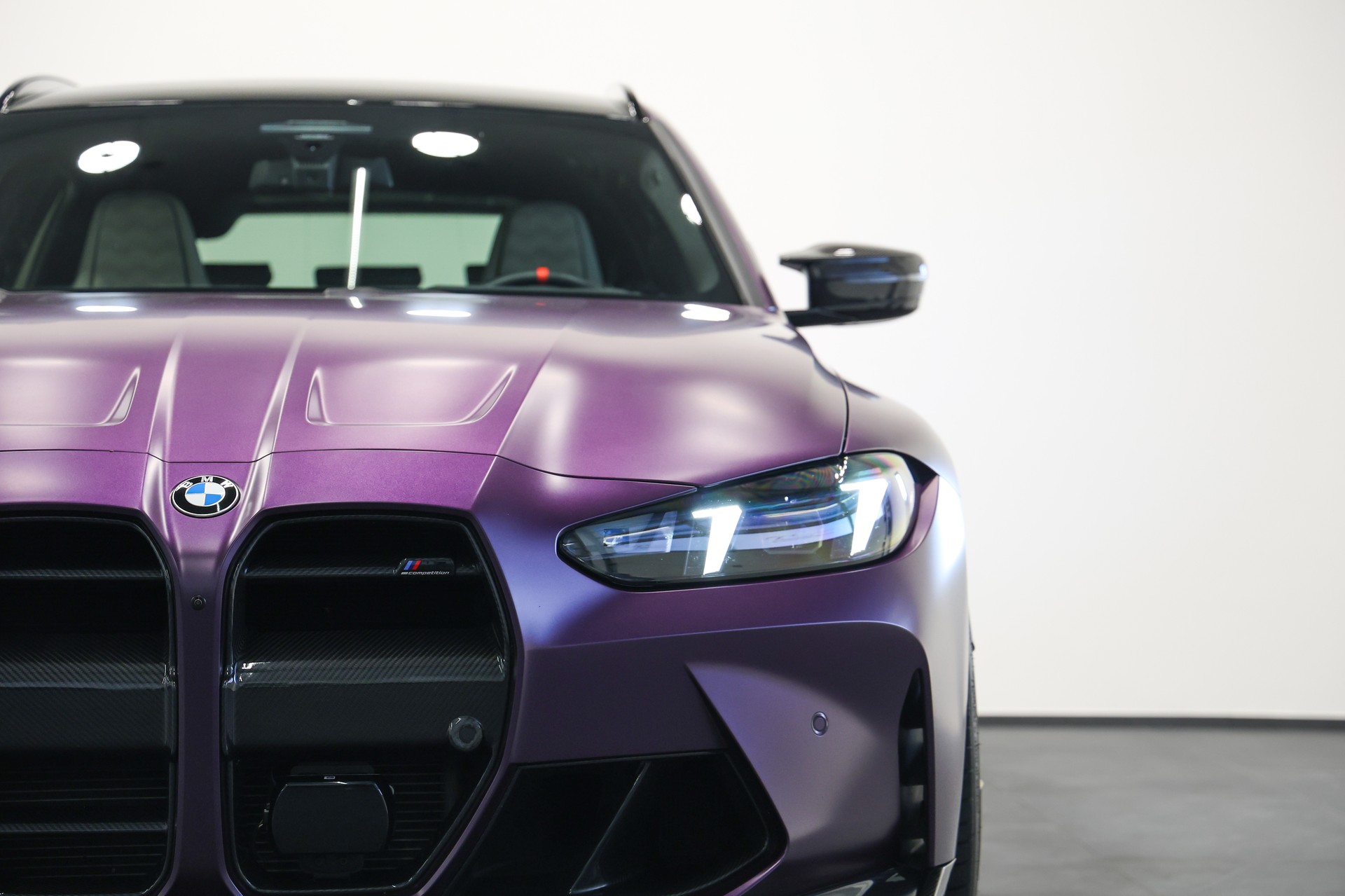 BMW M3 Competition xDrive LCI *FROZEN PURPLE*Carbon Schalensitze*BMW Werksgarantie bis 10.2027*-image-7