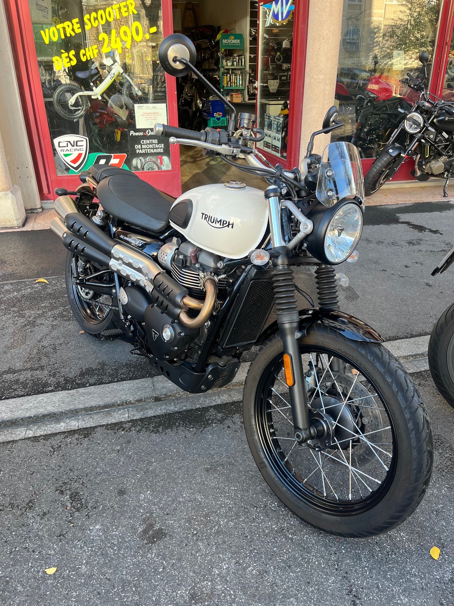 TRIUMPH Street Scrambler 900-image-0