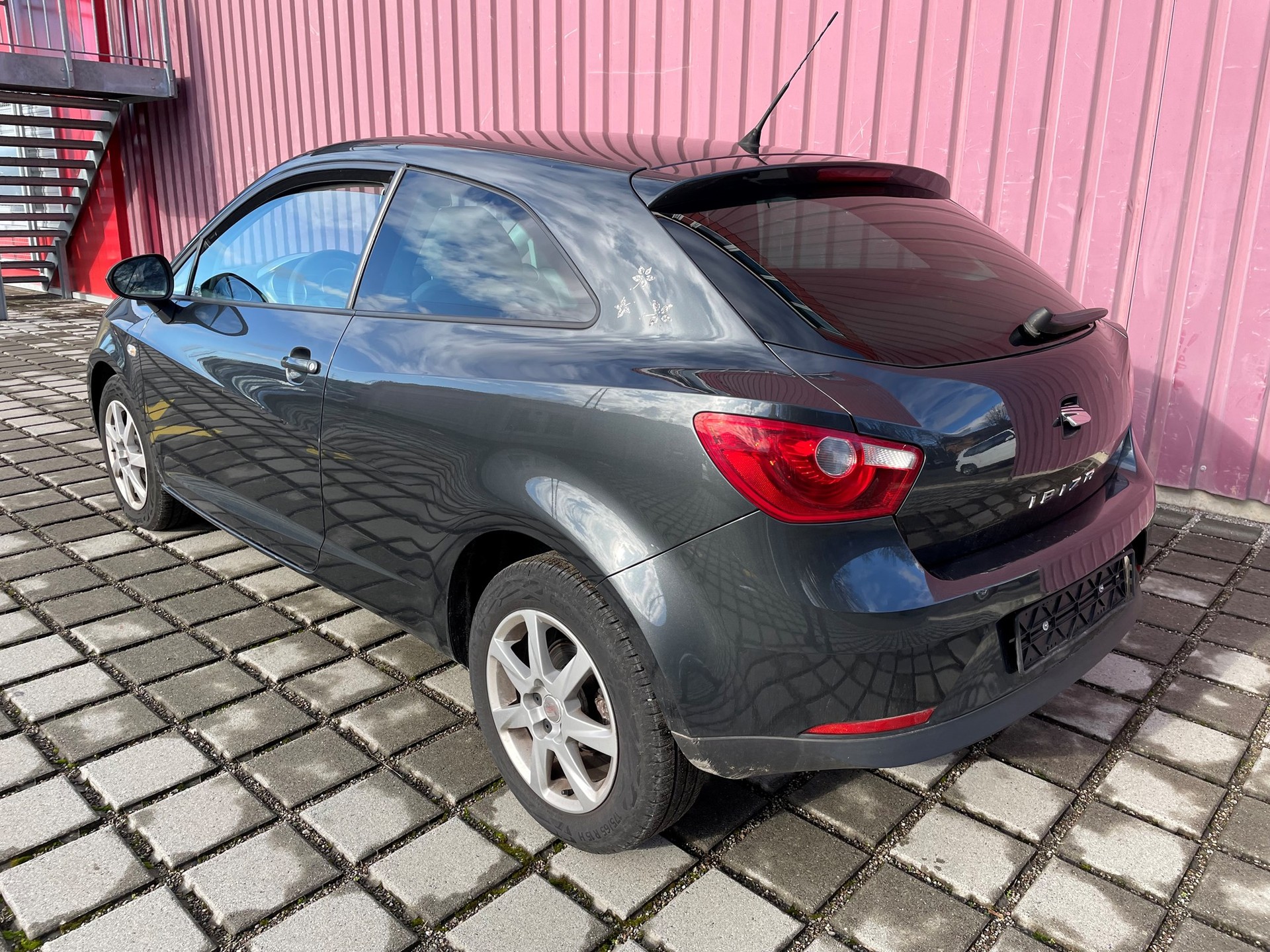 SEAT Ibiza SC 1.4 Style-image-4