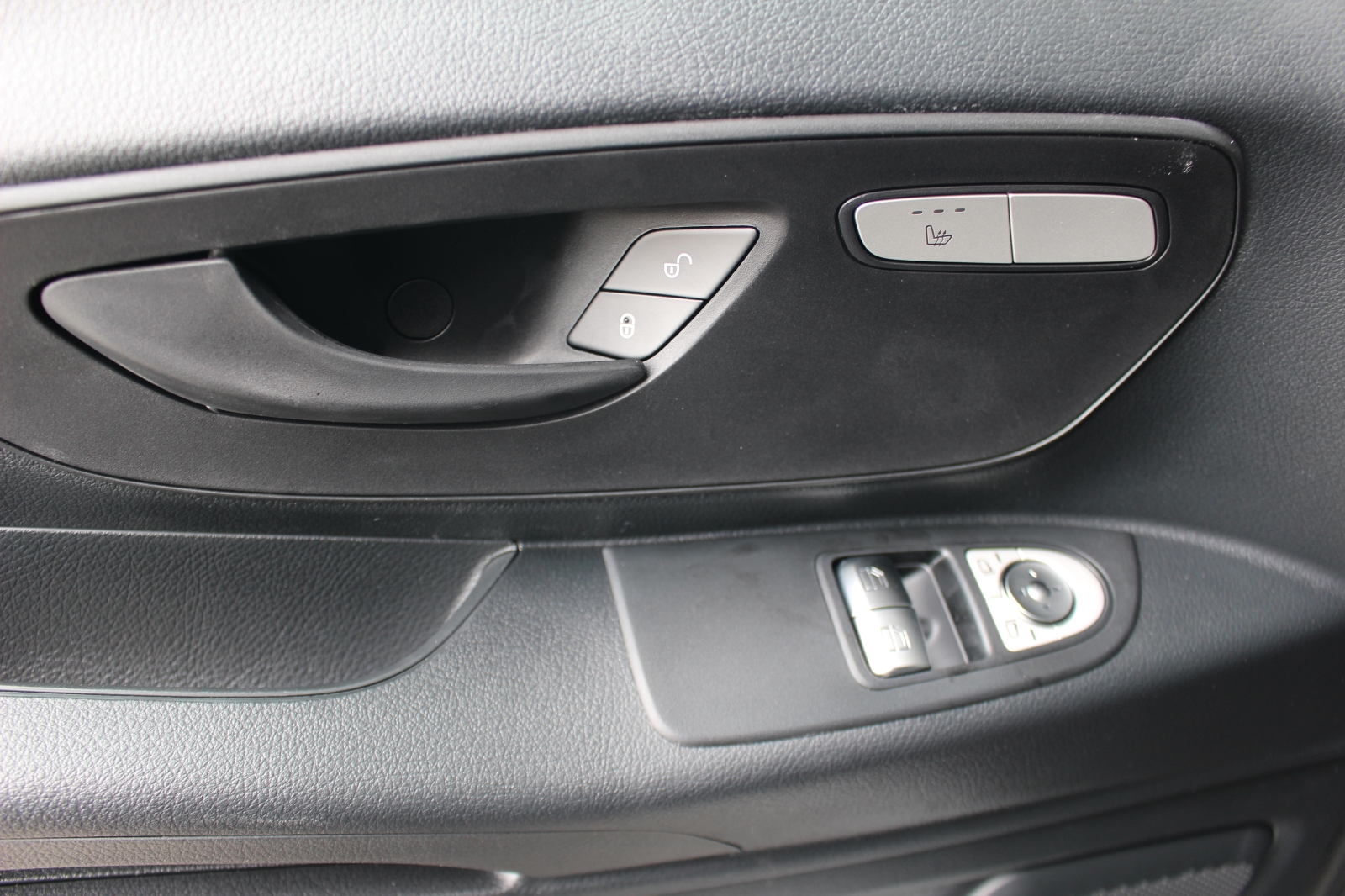 MERCEDES-BENZ Vito 116 CDI KA Pro 3200mm K 4MATIC-image-10
