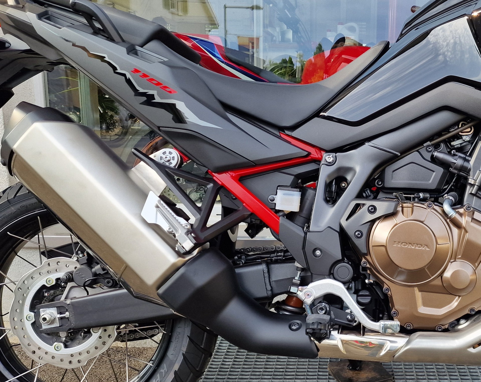 HONDA CRF 1100L Africa Twin - manuell-image-4