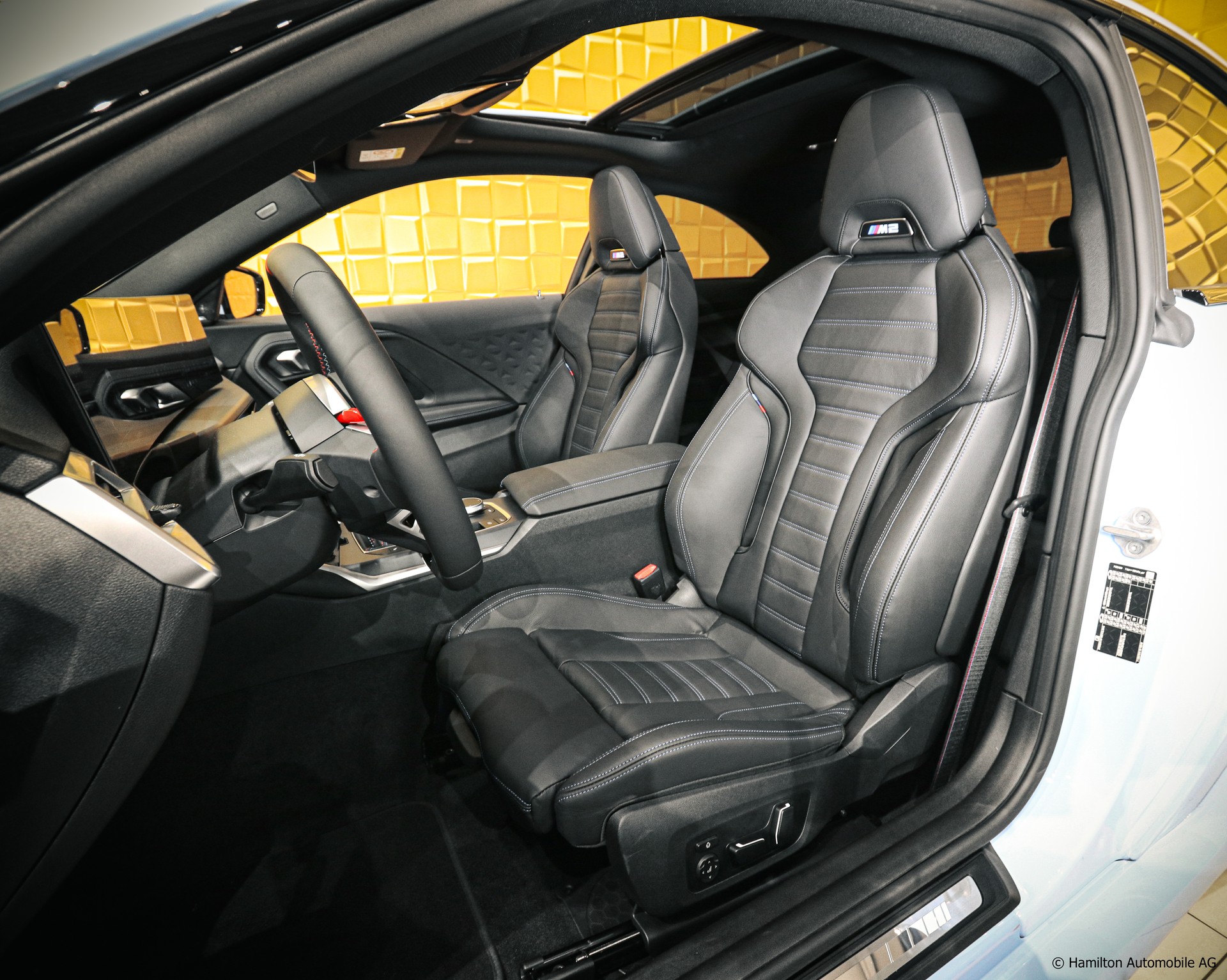 BMW M2 G87 Zandvoort Blue NEW CAR-image-17